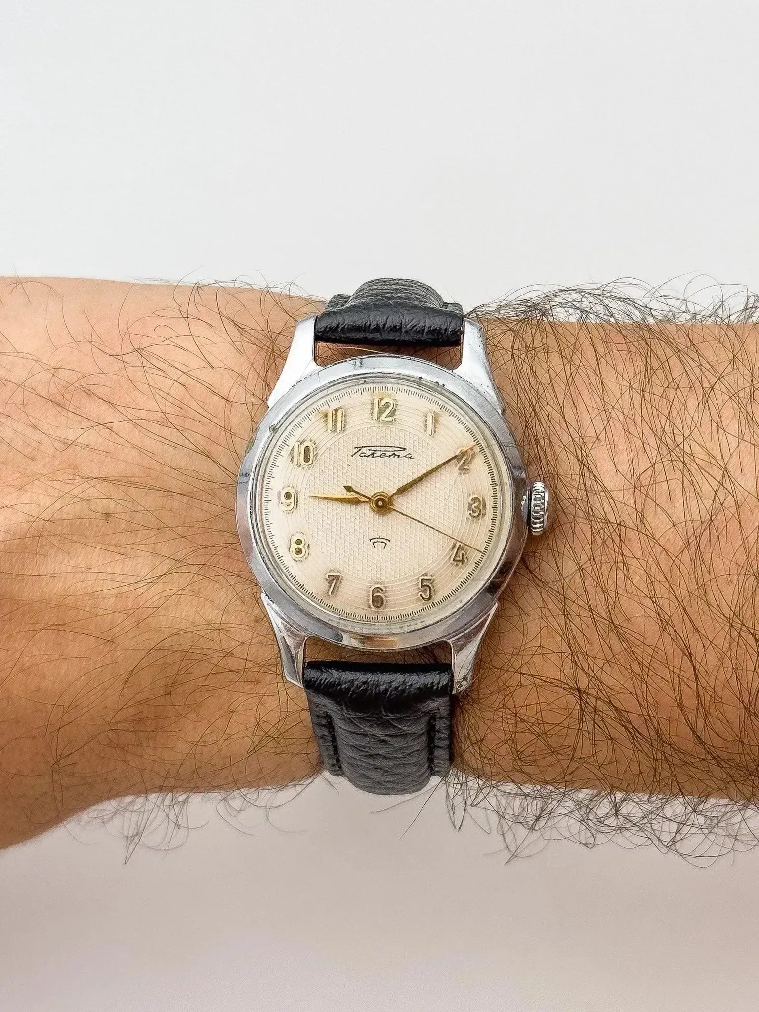 Raketa - Cadran Crème Guilloché - 1960s - Atelier Victor