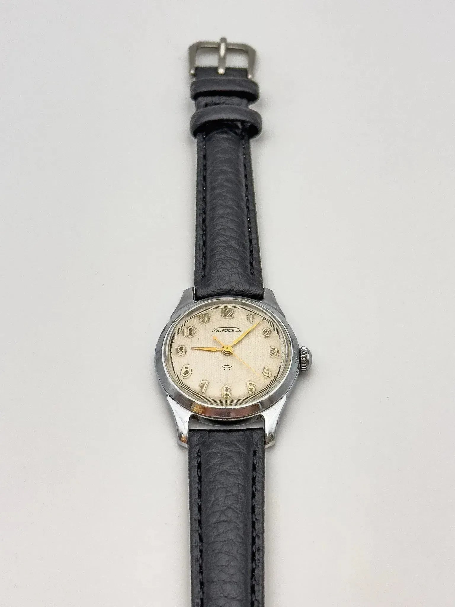 Raketa - Cadran Crème Guilloché - 1960s - Atelier Victor