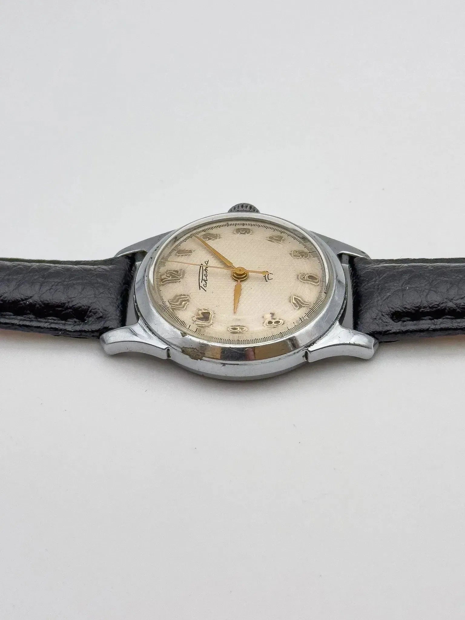 Raketa - Cadran Crème Guilloché - 1960s - Atelier Victor