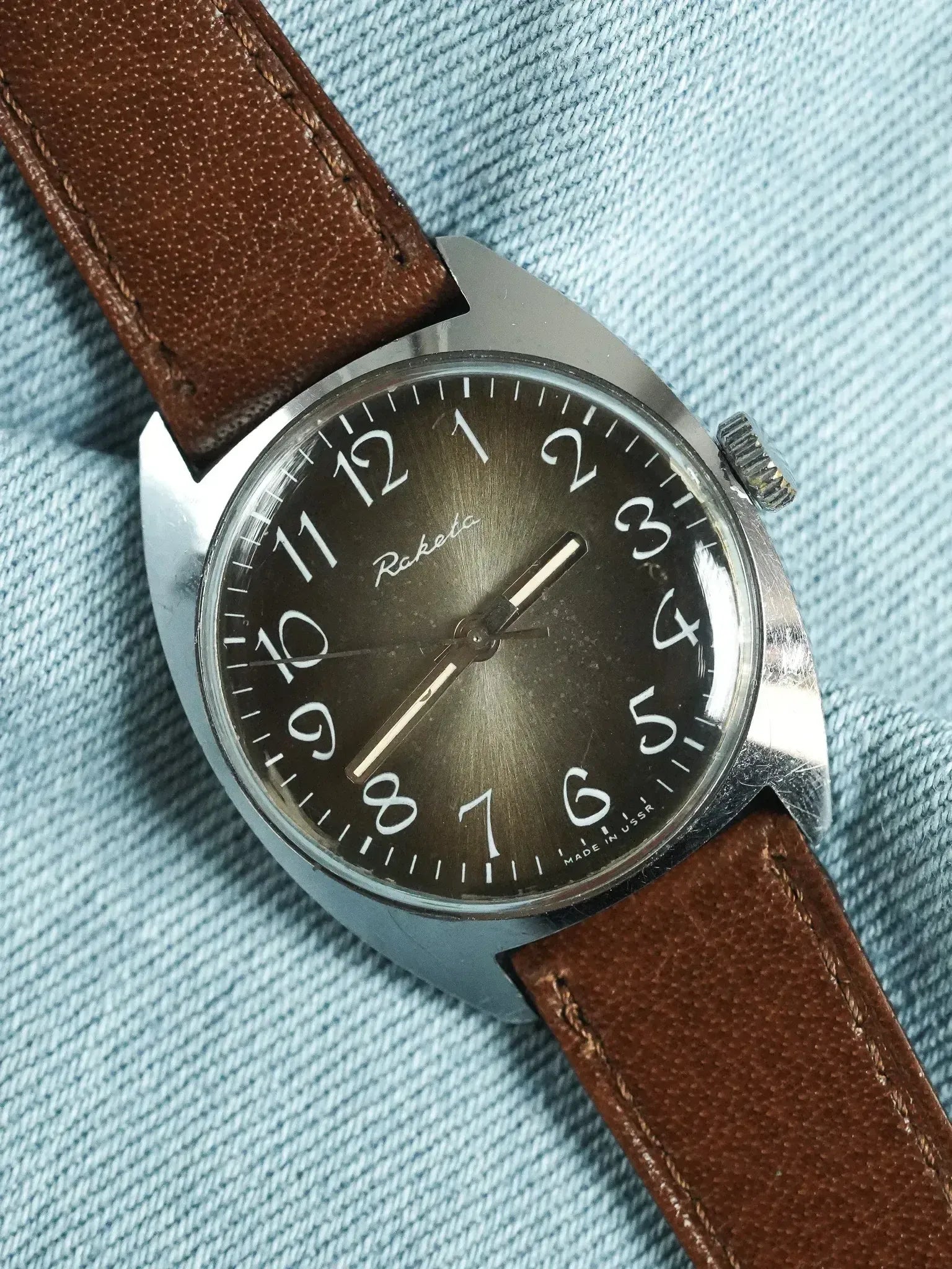 Raketa - Cadran Moka soleil Chiffres Arabes - 1970s - Atelier Victor