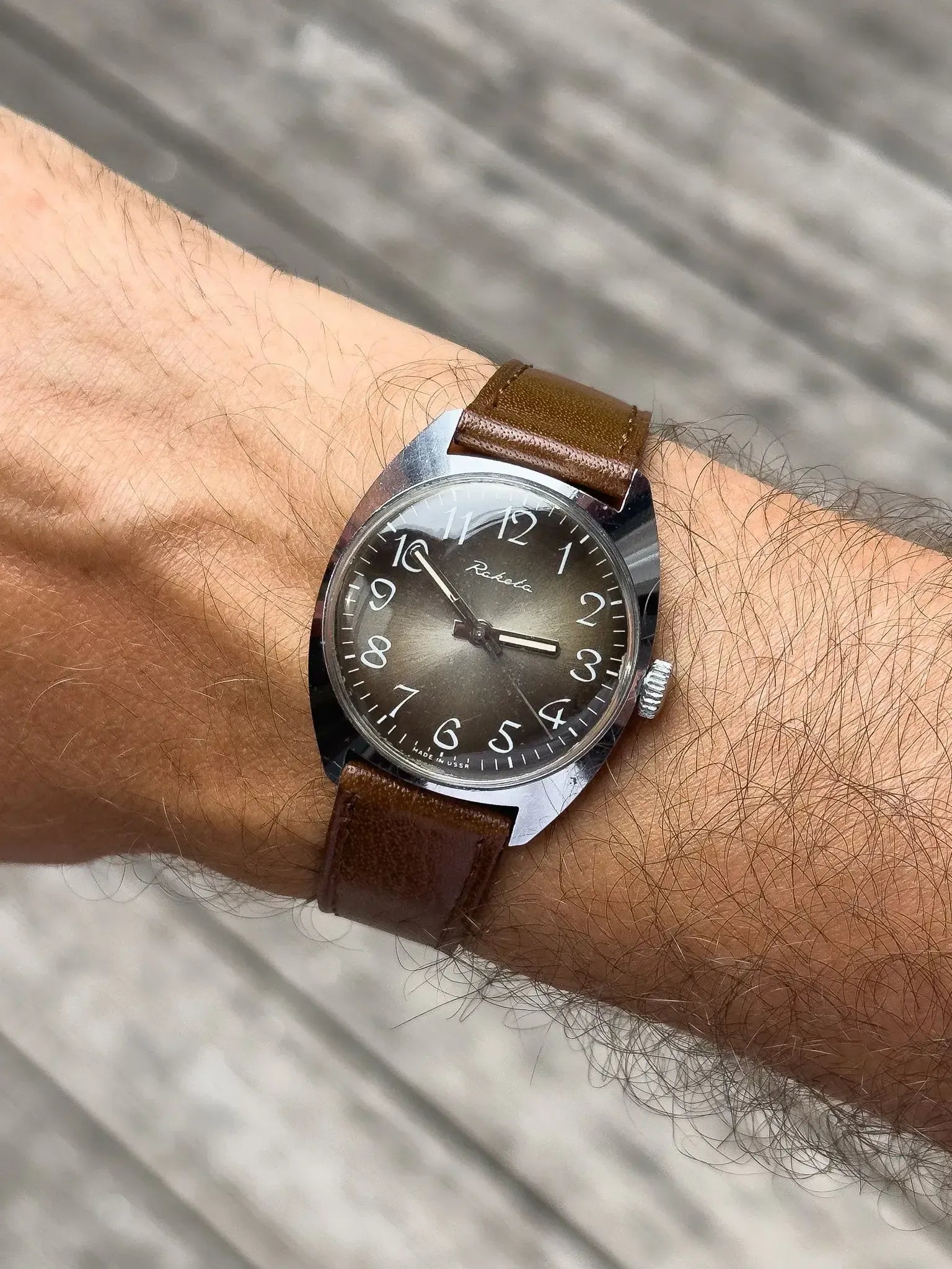 Raketa - Cadran Moka soleil Chiffres Arabes - 1970s - Atelier Victor