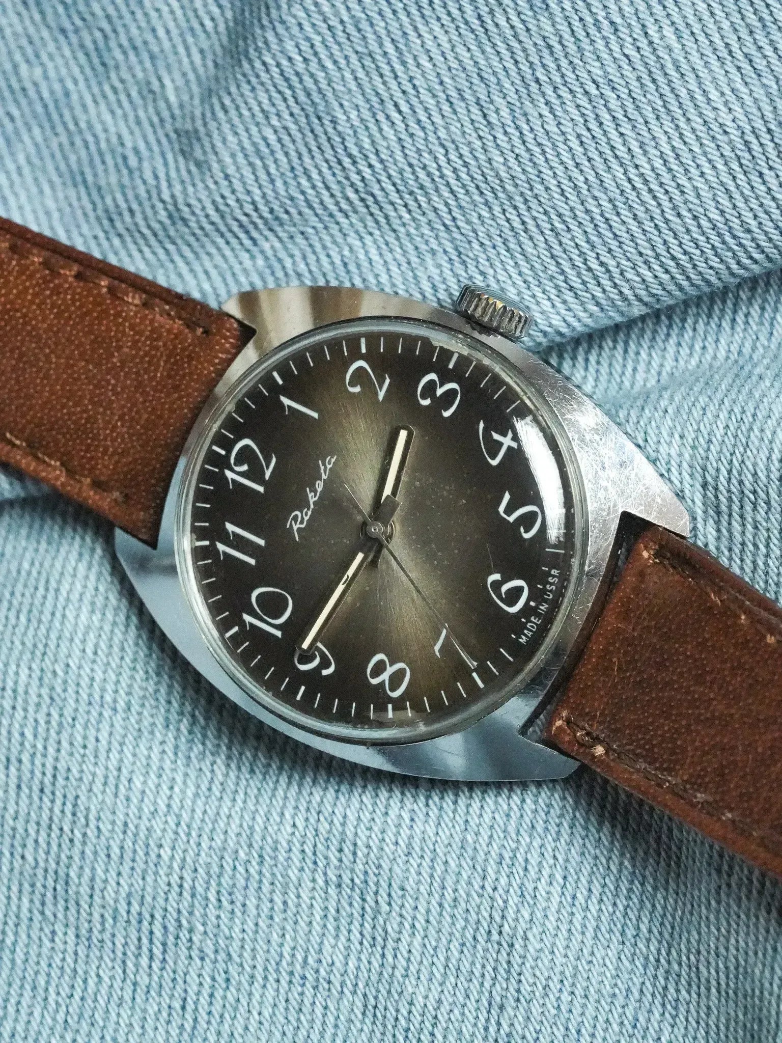 Raketa - Cadran Moka soleil Chiffres Arabes - 1970s - Atelier Victor