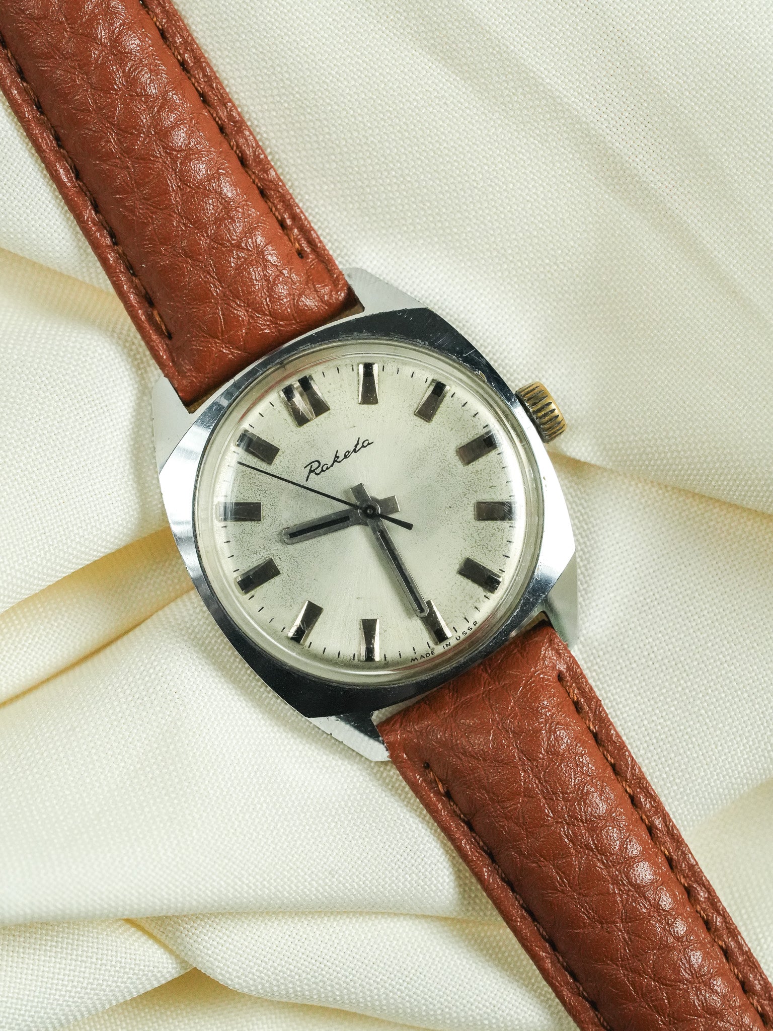 Raketa - Coussin Chrome Champagne Patiné - 1960s - Atelier Victor