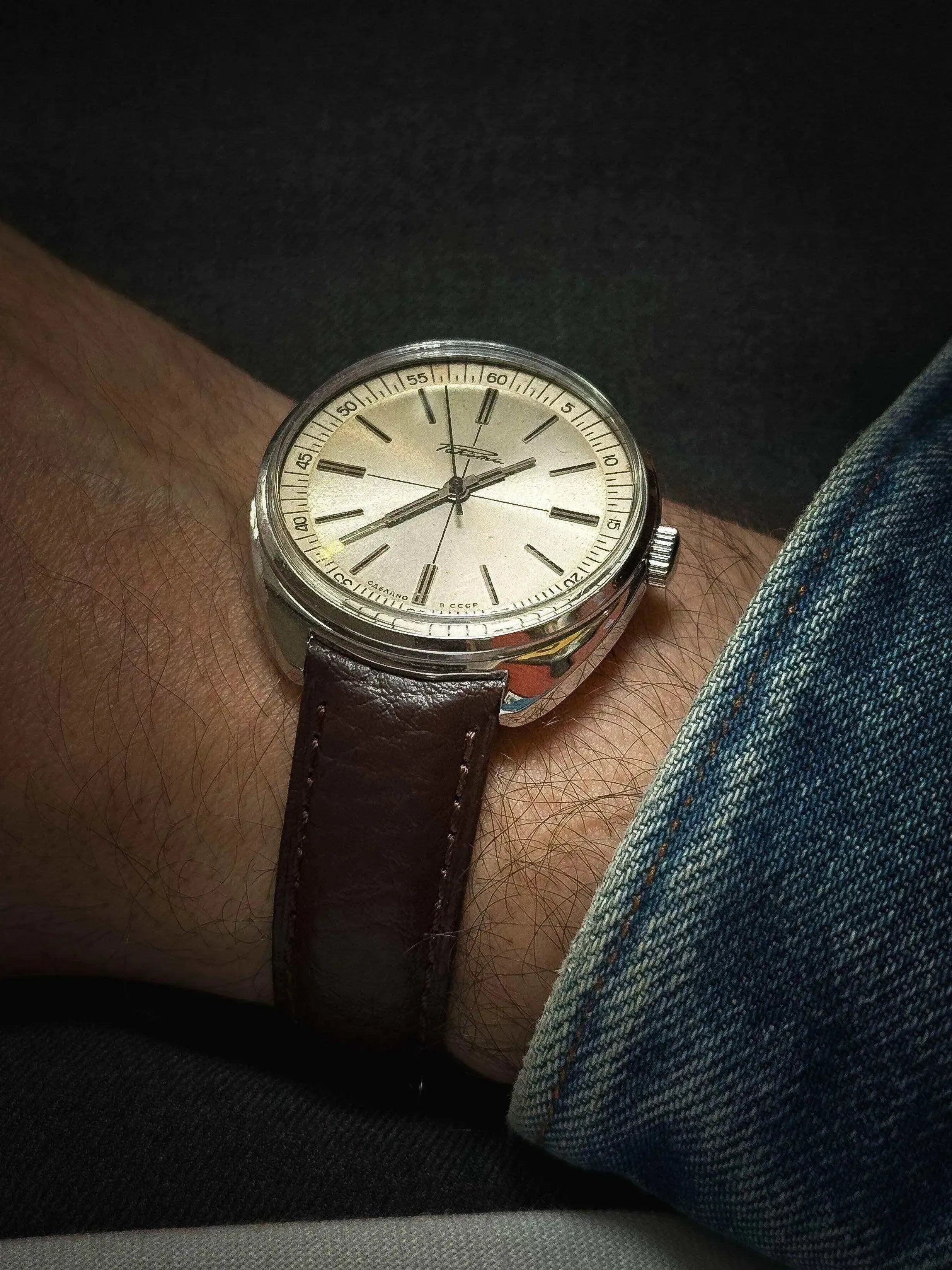 Raketa - Crosshair Dial - 1970s - Atelier Victor