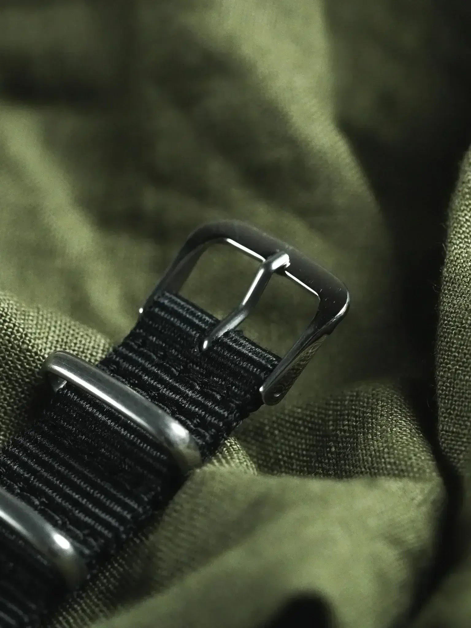 Raketa - Disco Volante Noir Crème - 1970s - Atelier Victor