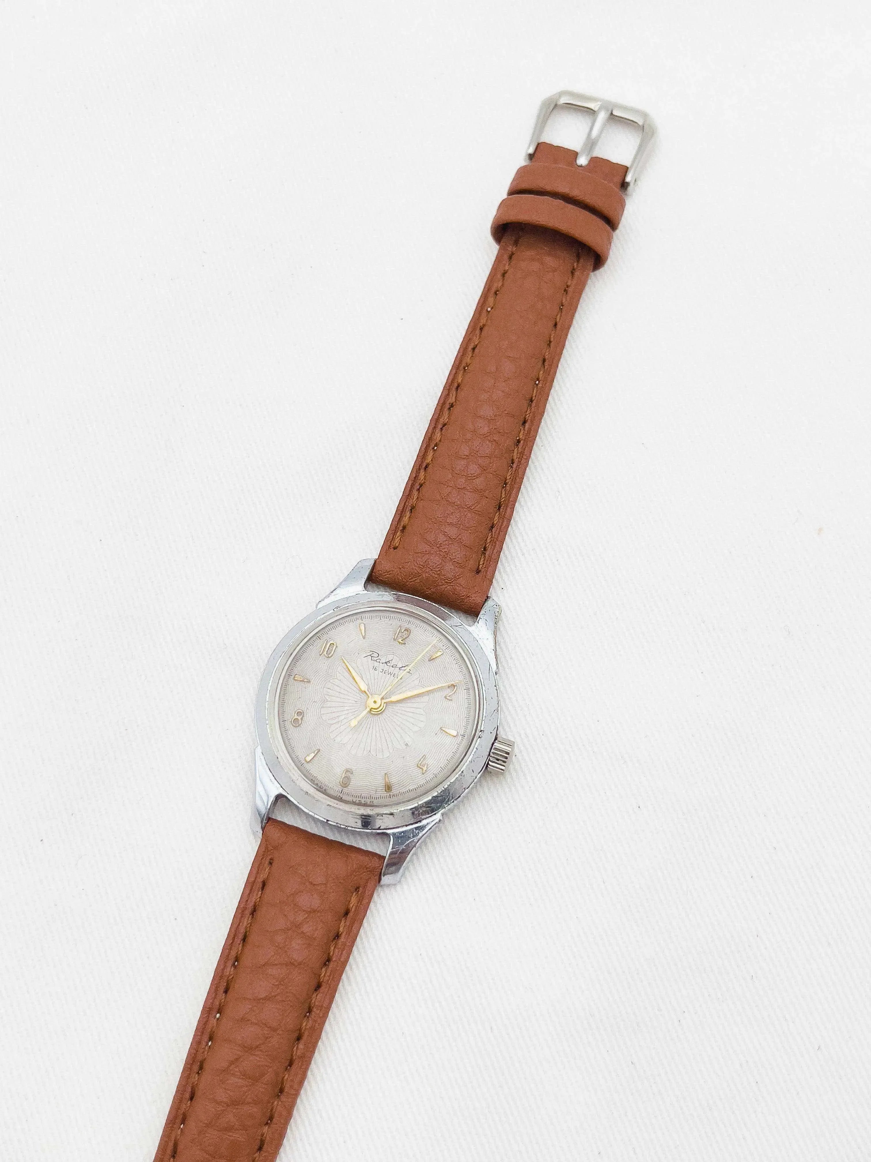 Raketa - Draw dial / Gold Index - 1970s - Atelier Victor - Vintage Shop
