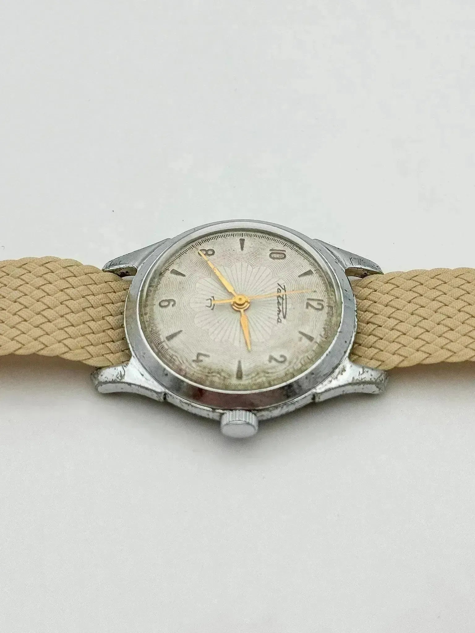 Raketa - Draw Gold - 1960s - Atelier Victor