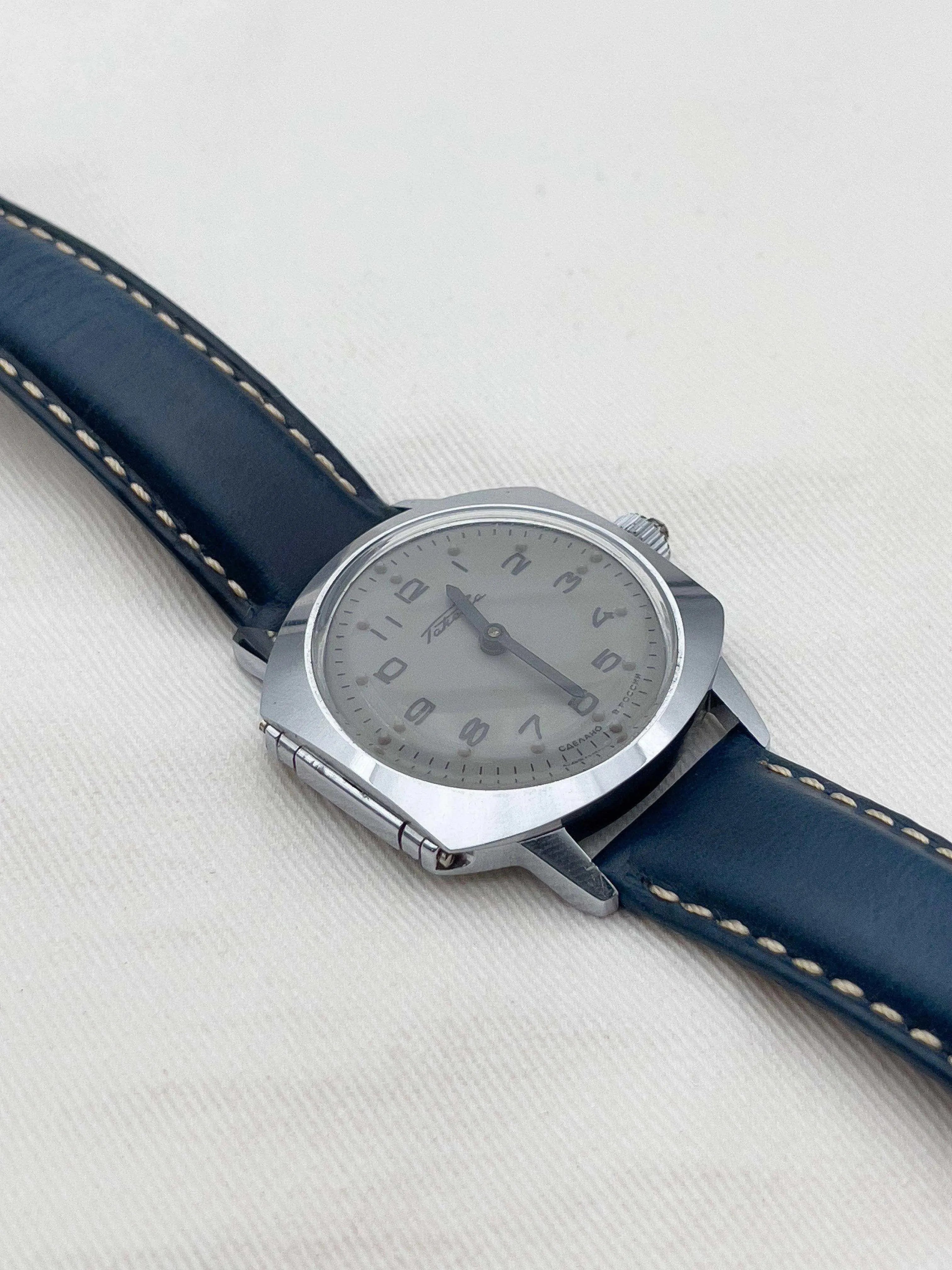 Raketa - Grey Blind - 1970’s - Atelier Victor Paris - Vintage Watch Shop Dubai