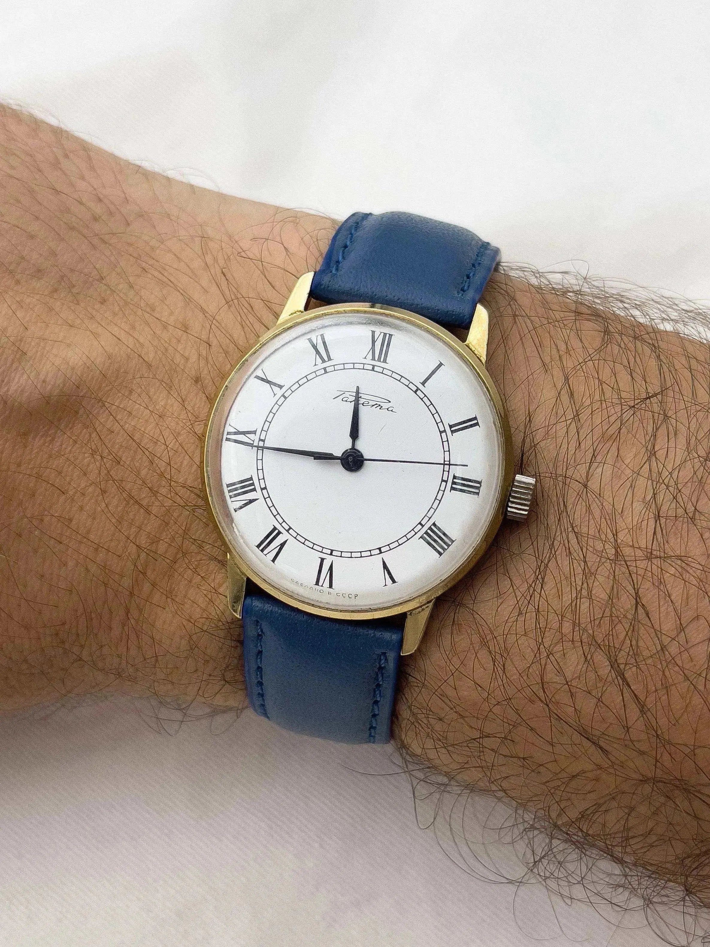 Raketa - Index Romain Gold - 1960s - Atelier Victor