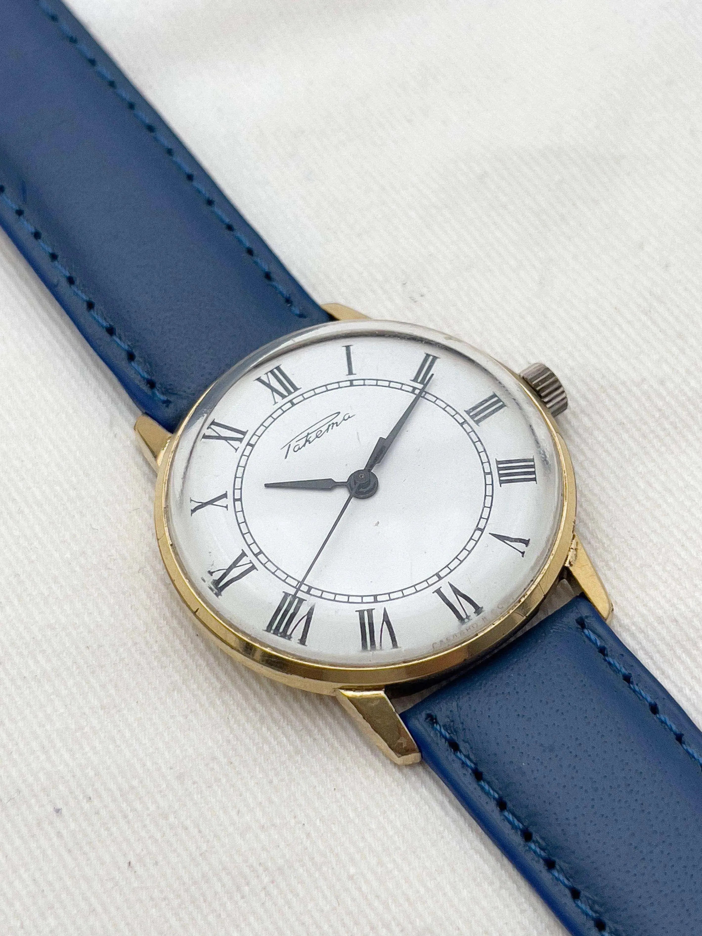 Raketa - Index Romain Gold - 1960s - Atelier Victor Paris - Vintage Watch Shop Dubai