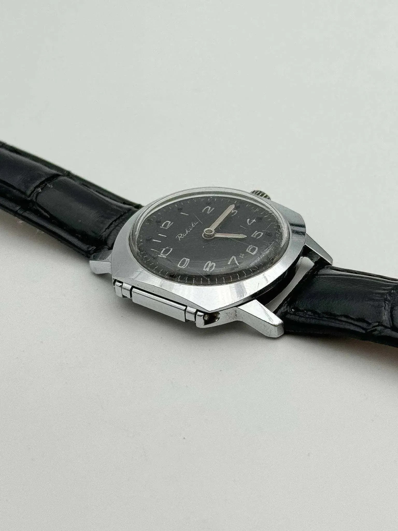 Raketa - Montre ancienne pour les aveugles cadran noir - 1980s - Atelier Victor