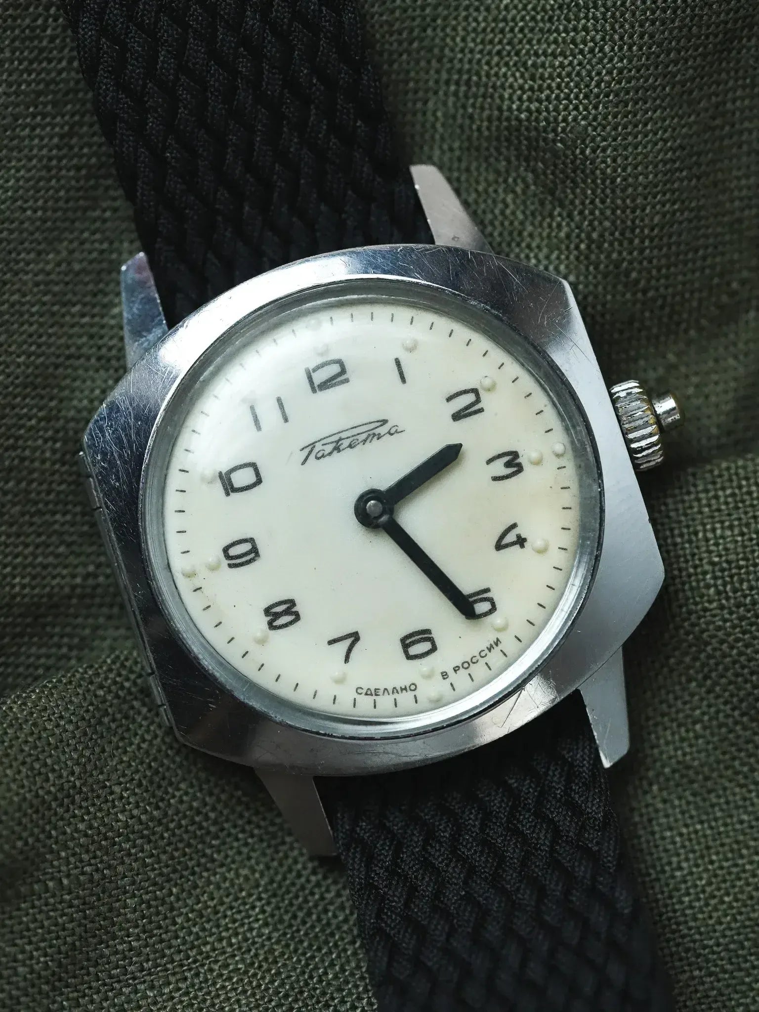 Raketa - Montre aveugle cadran braille crème - 1960s - Atelier Victor