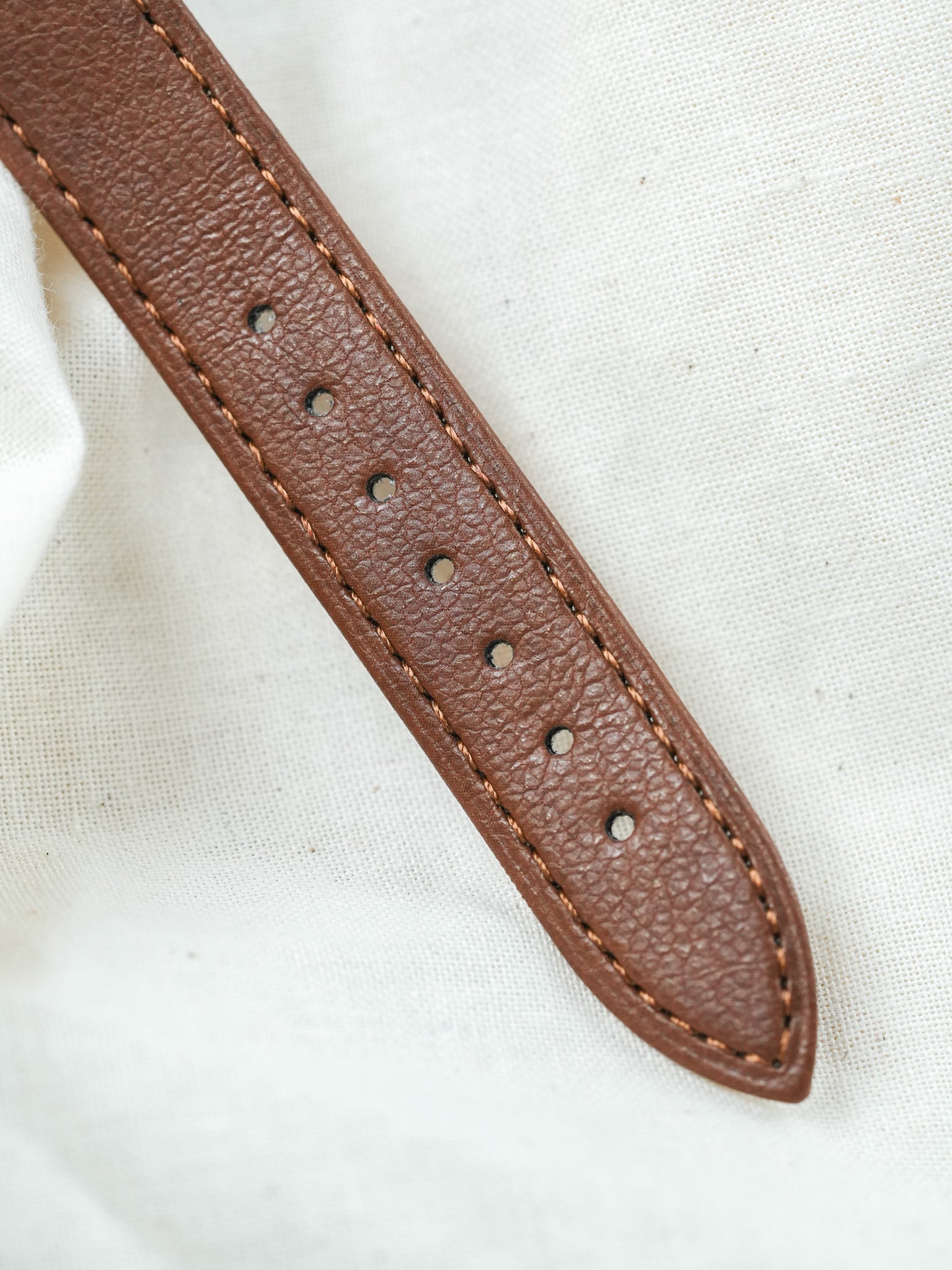 Regolo - Or Triple Calendar blanc - 1990s - Atelier Victor - Vintage Shop