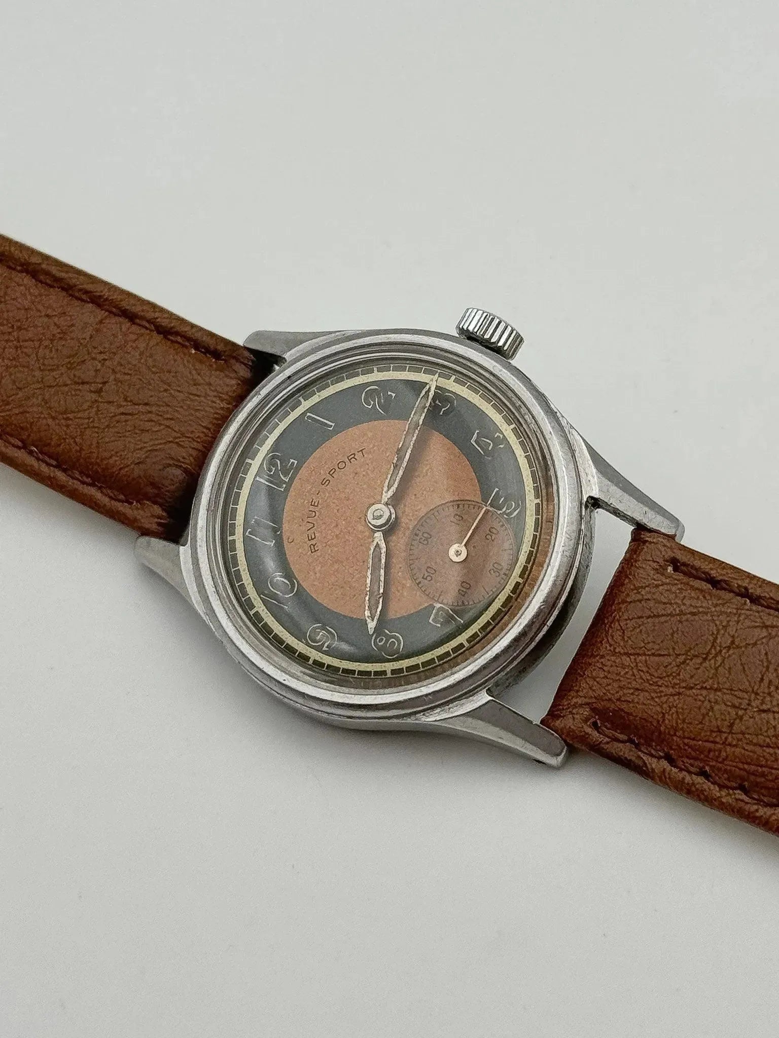 Revue Sport - Bronze Patine - 1950S - Atelier Victor - Vintage Shop