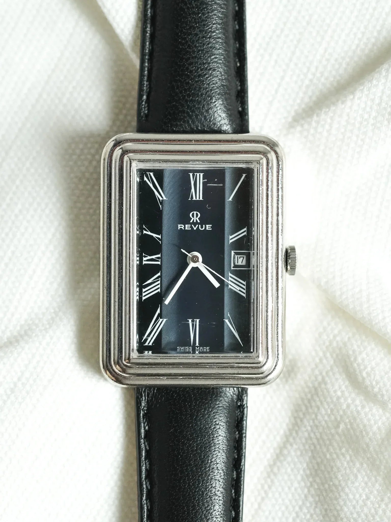 Revue - Tank Stepcase Bleu Tapisserie - 1990s - Atelier Victor