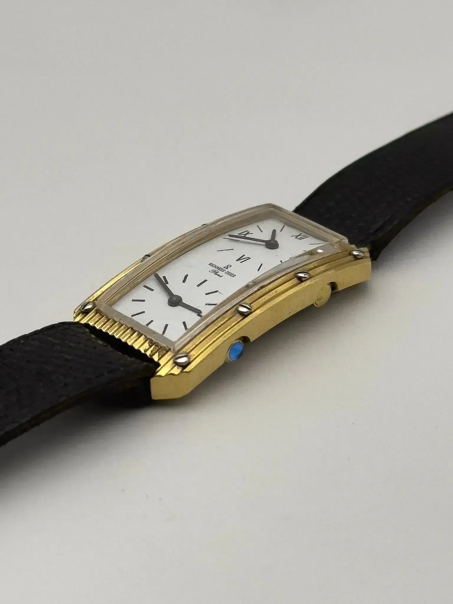 Richards-Zeger - GMT 2 movements plaqué or cadran blanc - 1970s - Atelier Victor