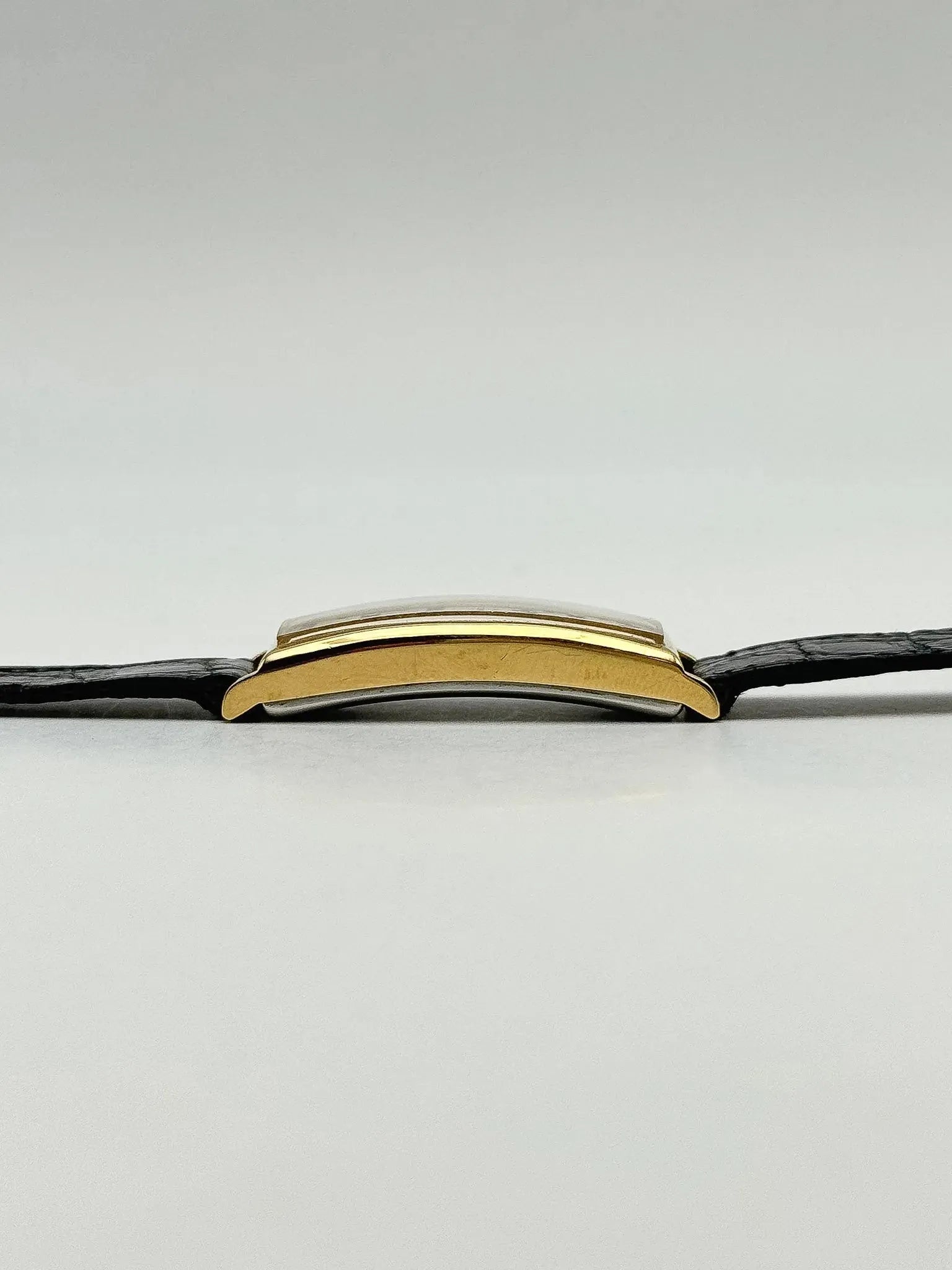 Richards-Zeger - GMT Deux mouvements plaqué or - 1980s - Atelier Victor Paris - Vintage Watch Shop Dubai