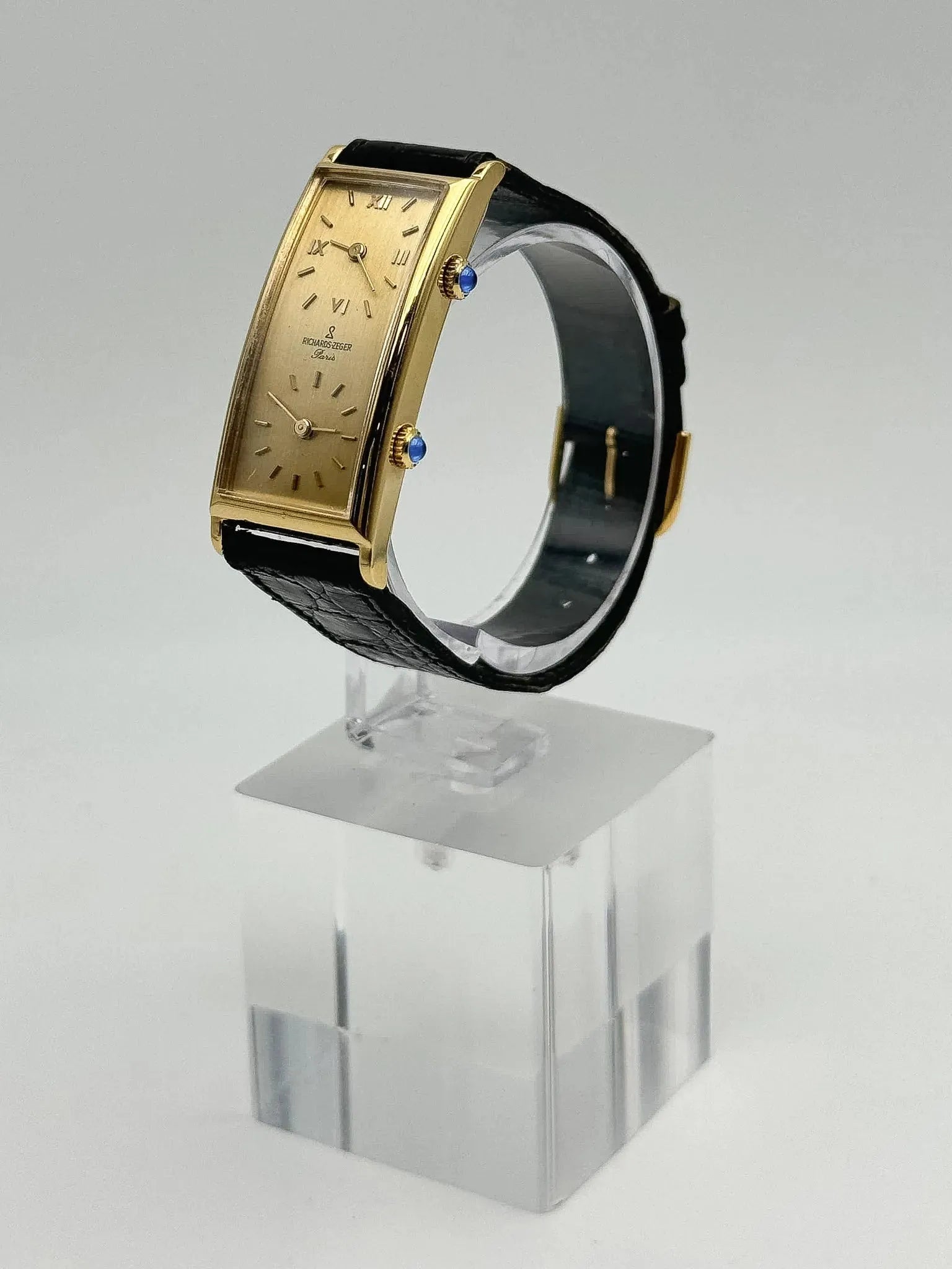 Richards-Zeger - GMT Deux mouvements plaqué or - 1980s - Atelier Victor Paris - Vintage Watch Shop Dubai