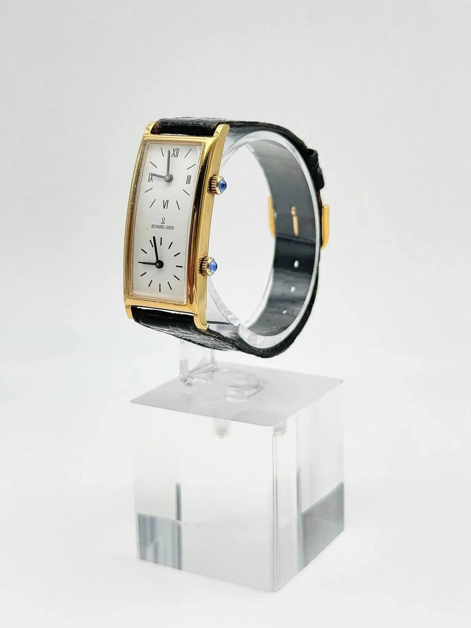Richards-Zeger - GMT Plaqué or fond blanc double mouvements - 1980s - Atelier Victor - Vintage Shop