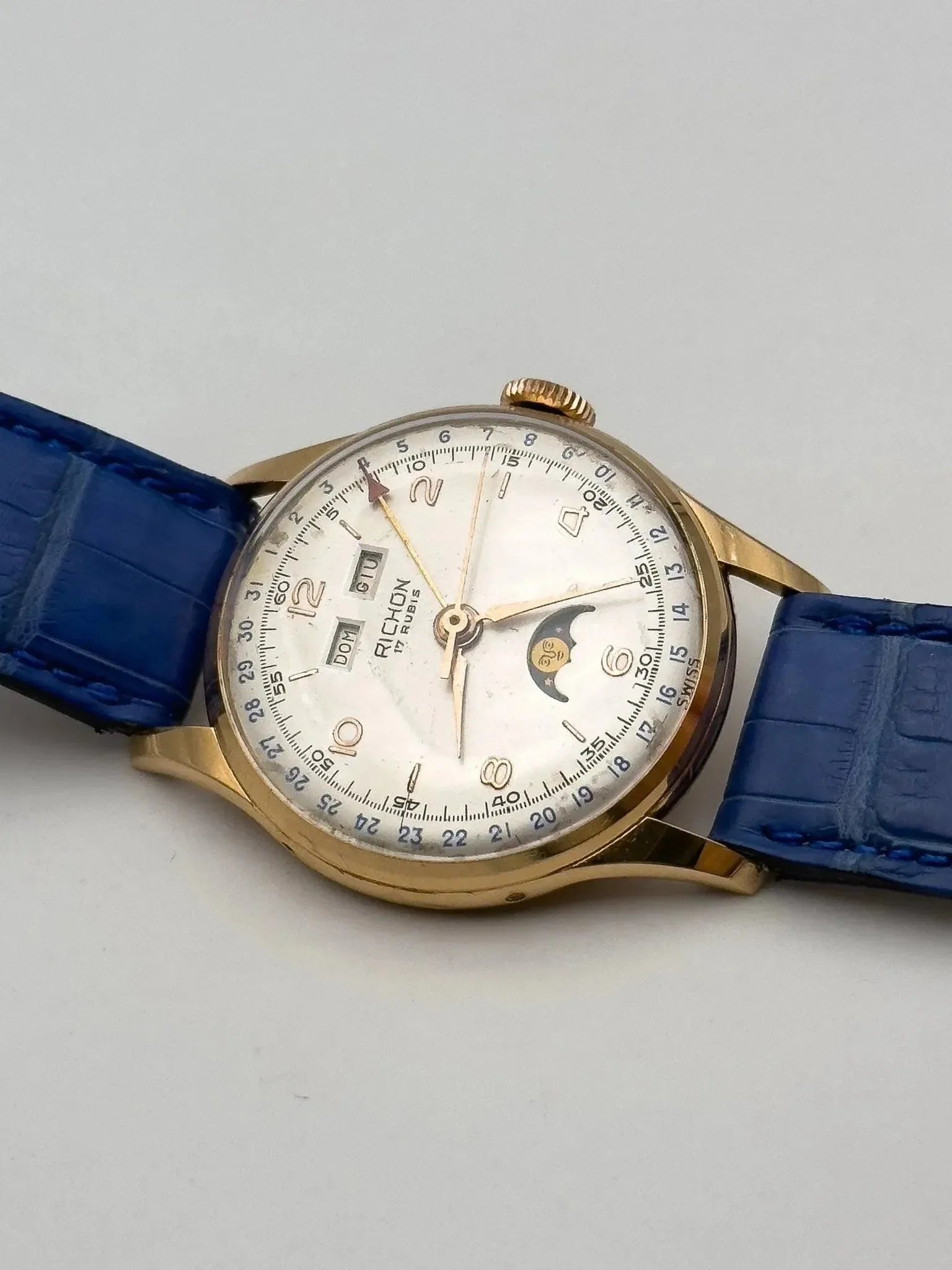 Richon - Venus 206 Or rose 18K Triple Calendar Phase de lune - 1950s - Atelier Victor - Vintage Shop