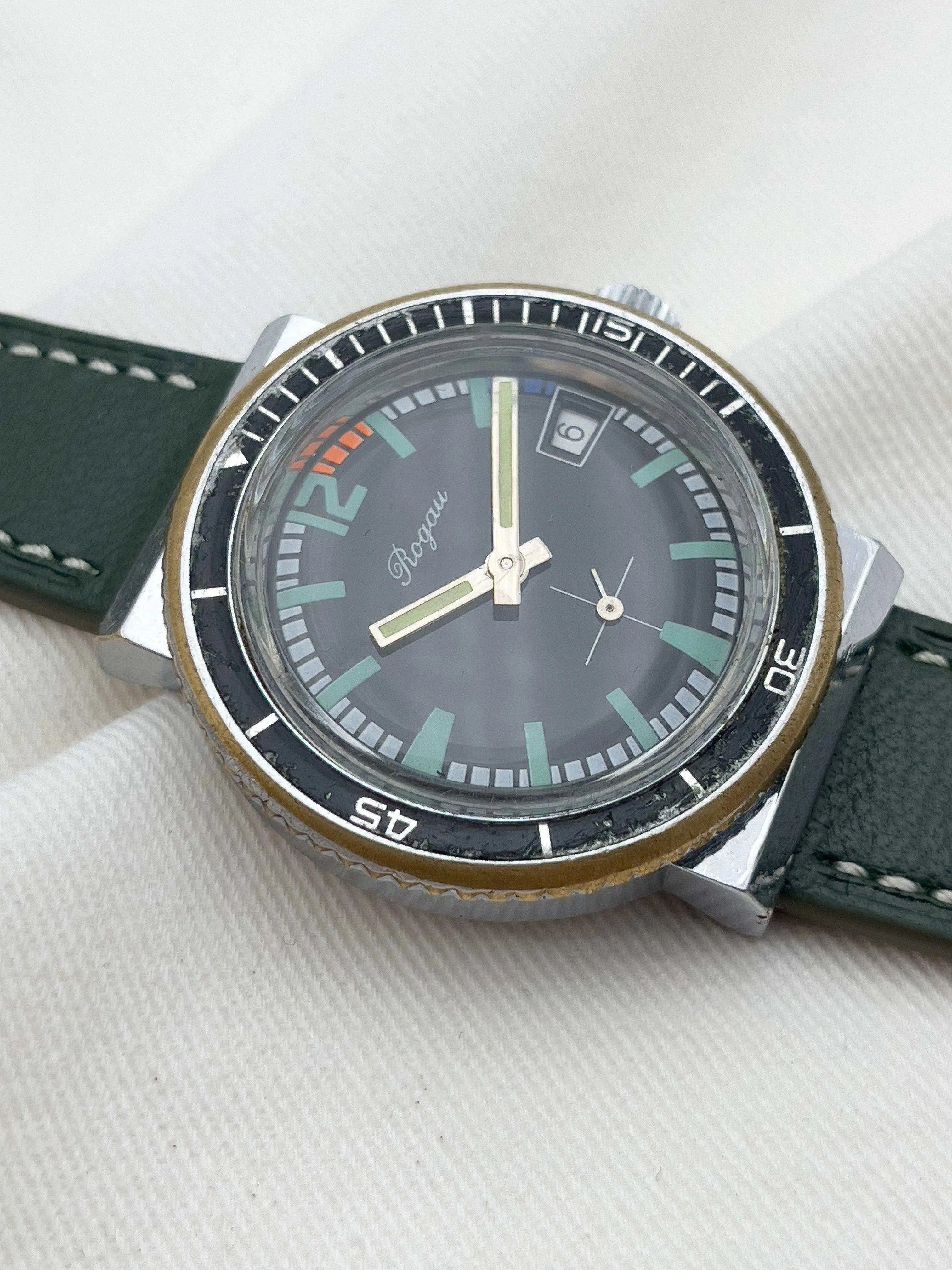 Rogau - Green Diver - 1960s - Atelier Victor Paris - Vintage Watch Shop Dubai