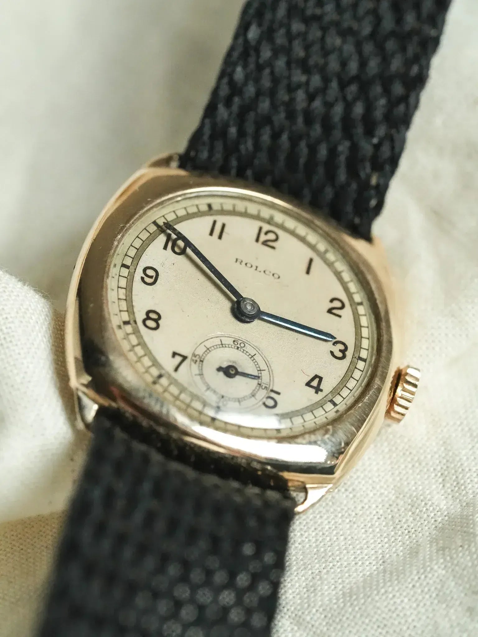 Rolco par Rolex - Coussin Or Rose 9k - 1930s - Atelier Victor