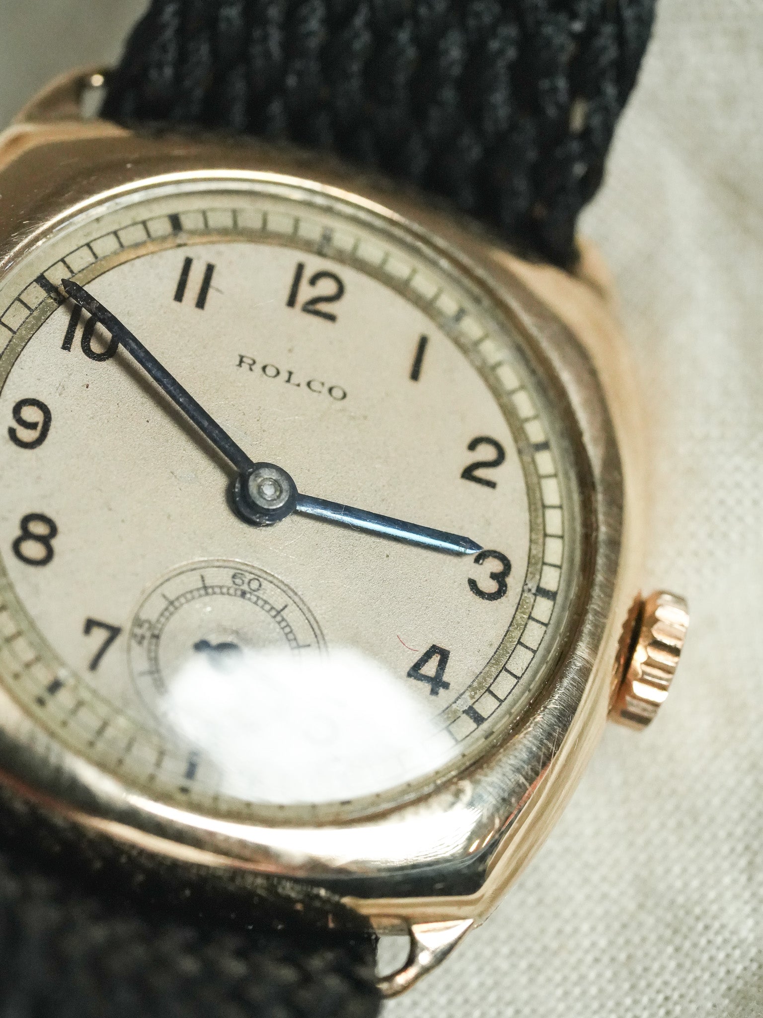 Rolco par Rolex - Coussin Or Rose 9k - 1930s - Atelier Victor - Vintage Shop