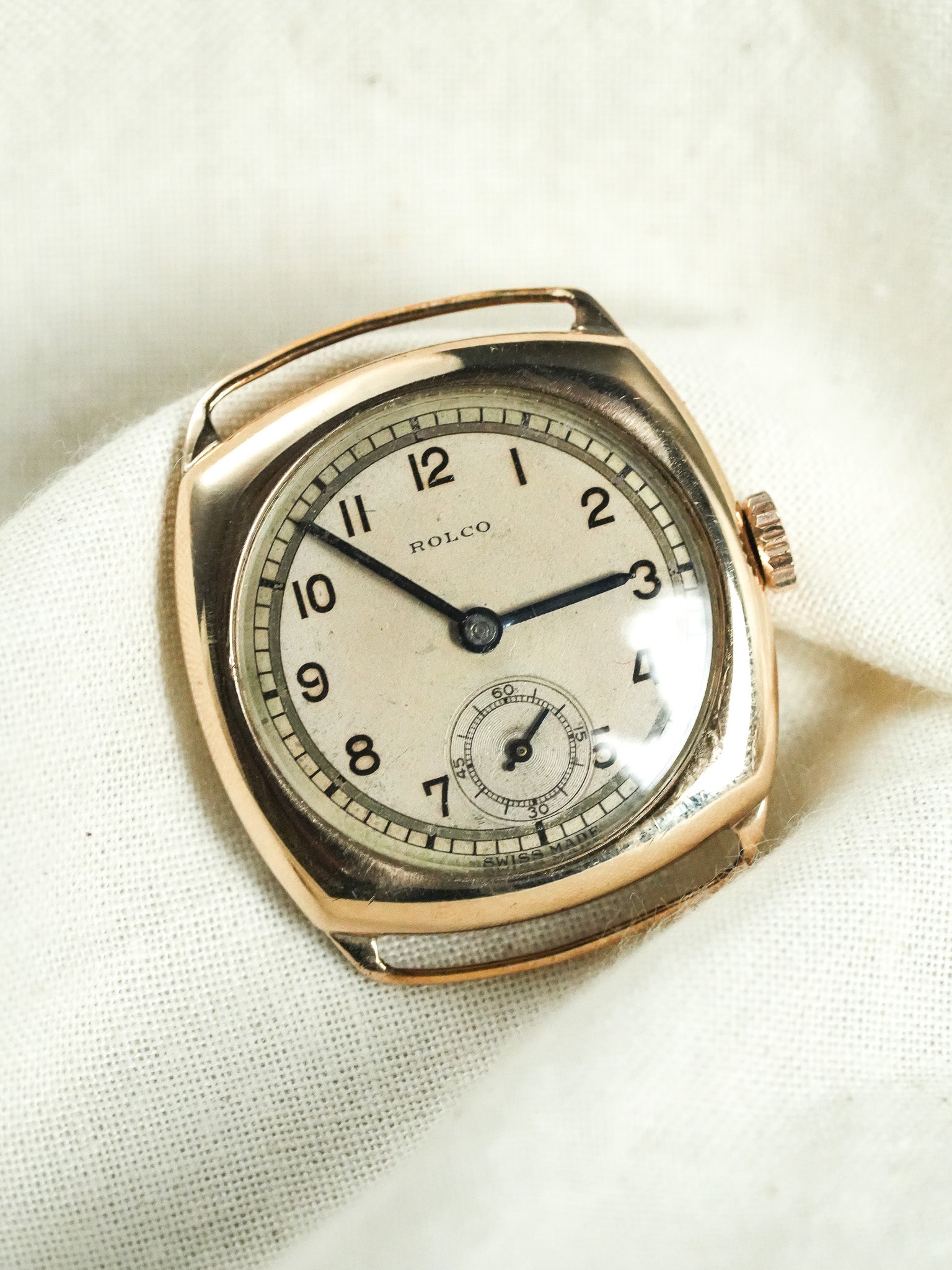 Rolco par Rolex - Coussin Or Rose 9k - 1930s - Atelier Victor - Vintage Shop