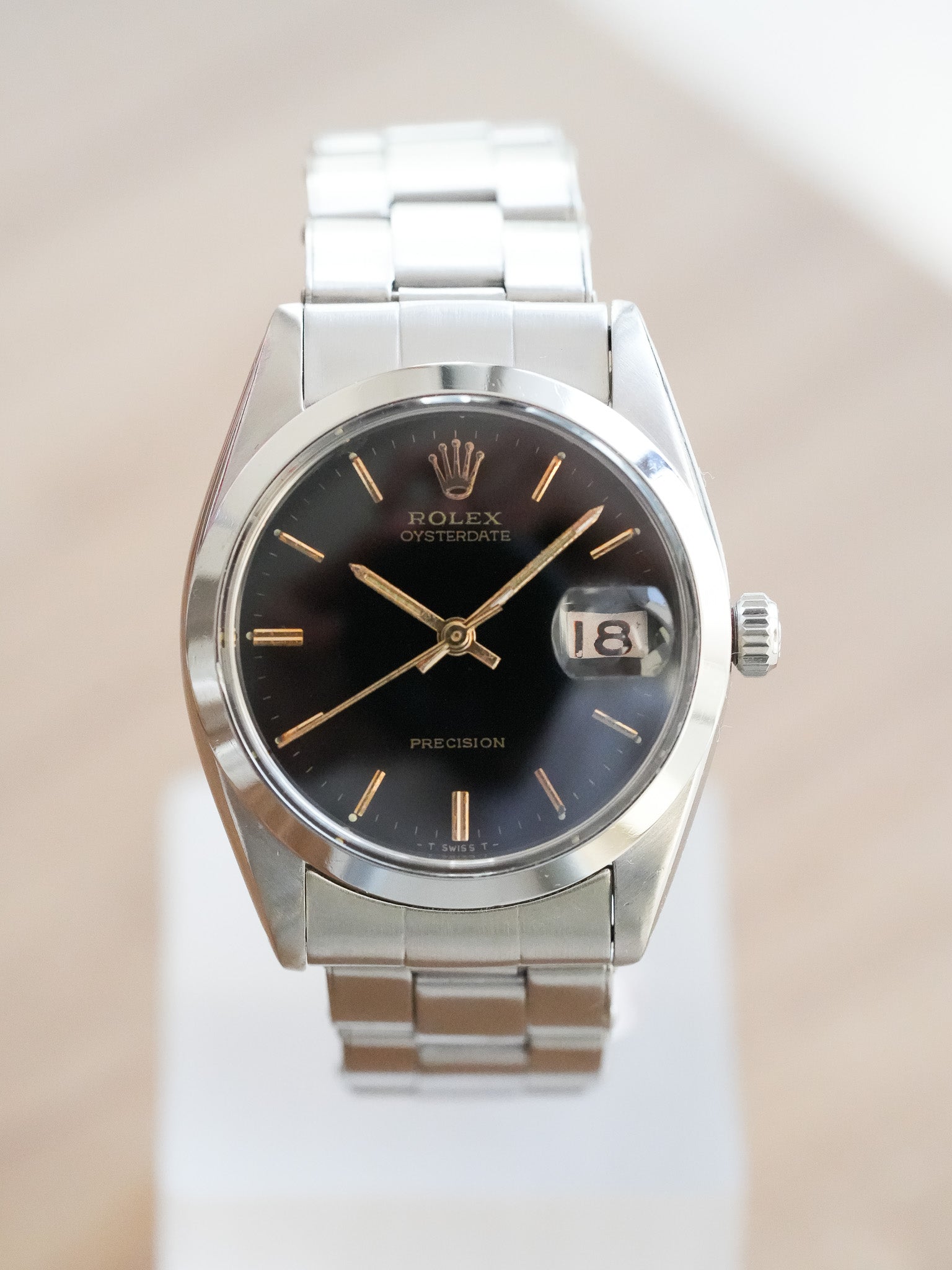 Rolex - 6694 Oysterdate Precision Date Noir Index Or - 1954 - Atelier Victor Paris - Vintage Watch Shop Dubai