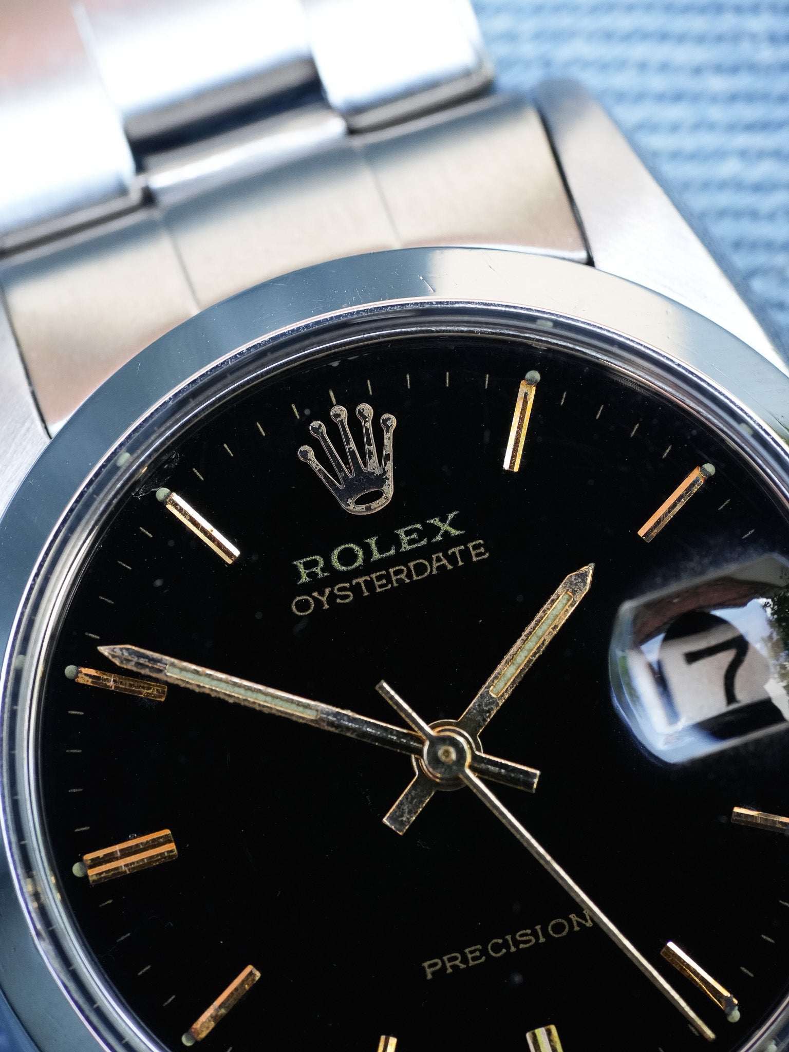 Rolex - 6694 Oysterdate Precision Date Noir Index Or - 1954 - Atelier Victor Paris - Vintage Watch Shop Dubai