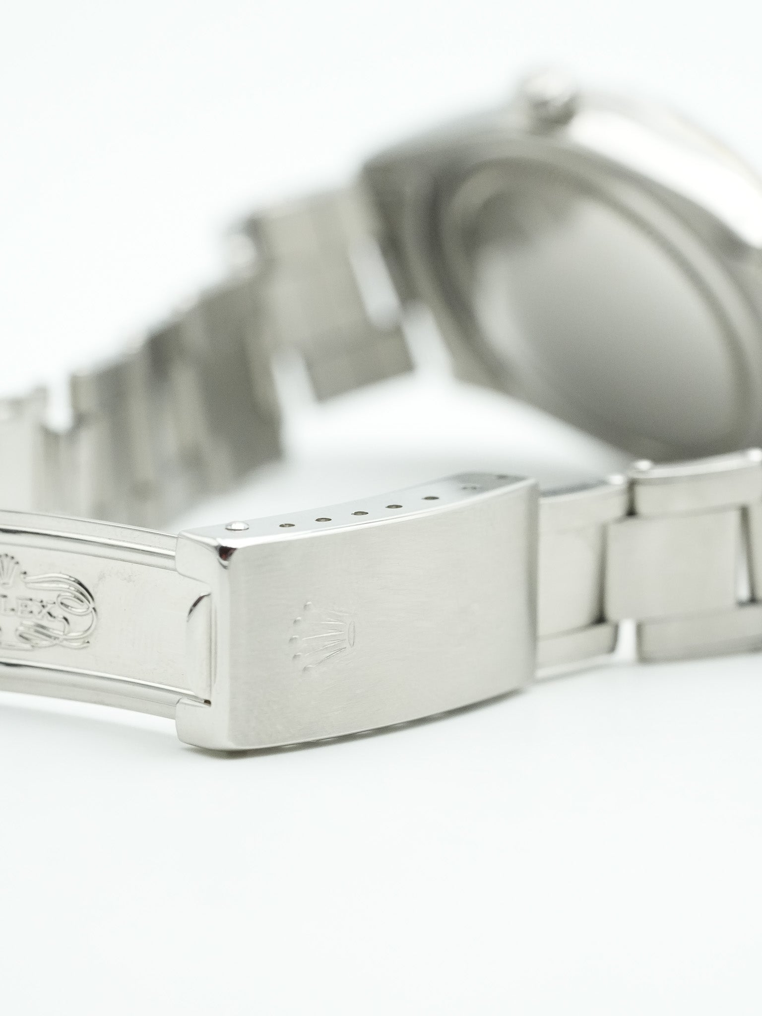 Rolex - 6694 Oysterdate Precision Date Noir Index Or - 1954 - Atelier Victor Paris - Vintage Watch Shop Dubai