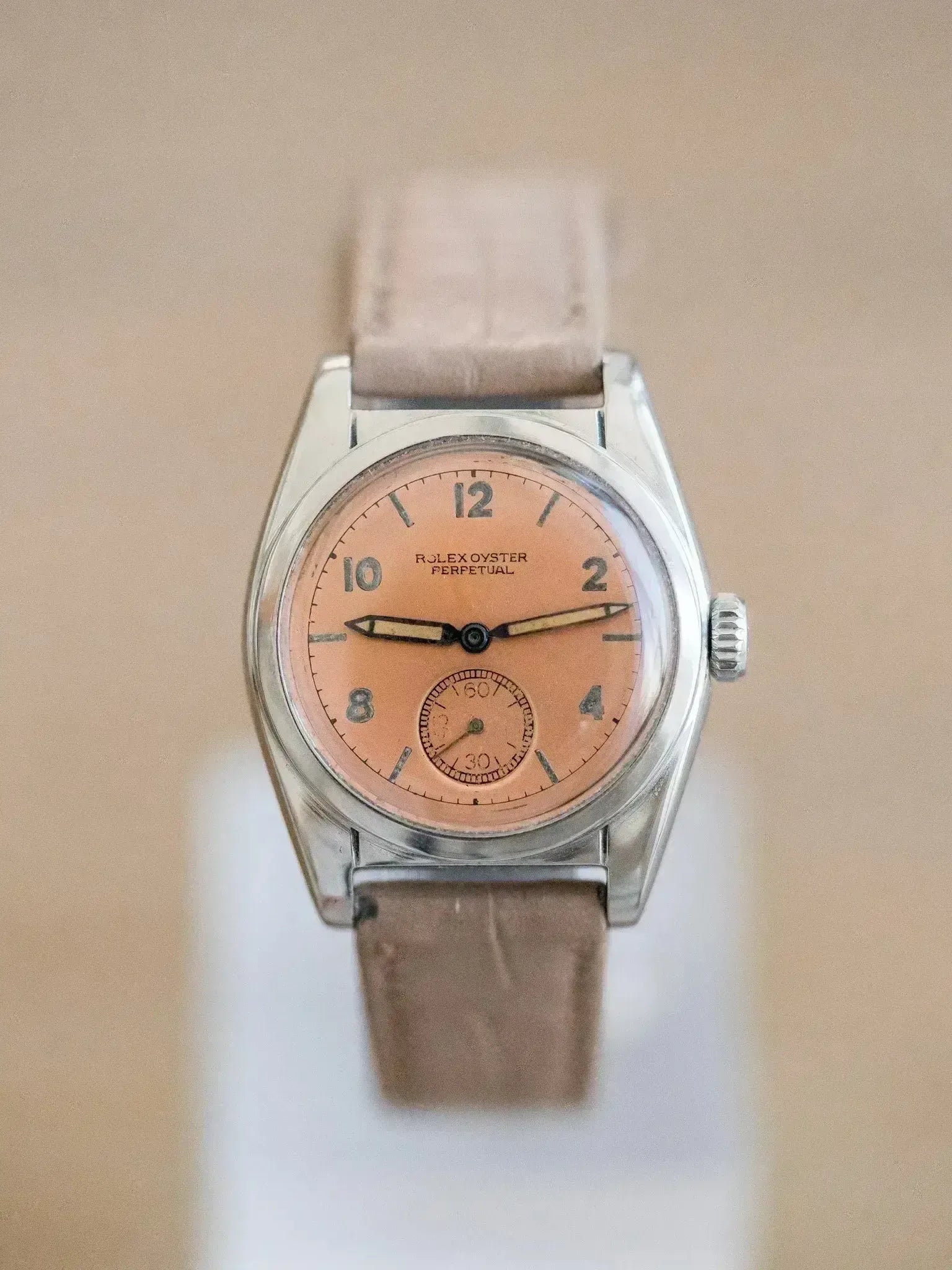 Rolex - Bubble Back 6050 Rare Salmon - 1950 - Atelier Victor