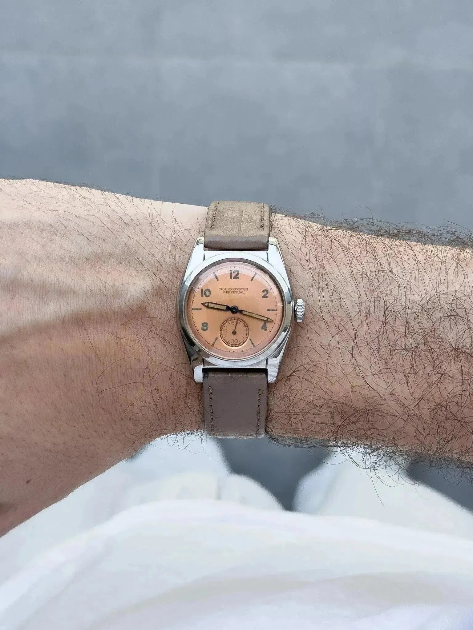 Rolex - Bubble Back 6050 Rare Salmon - 1950 - Atelier Victor - Vintage Shop