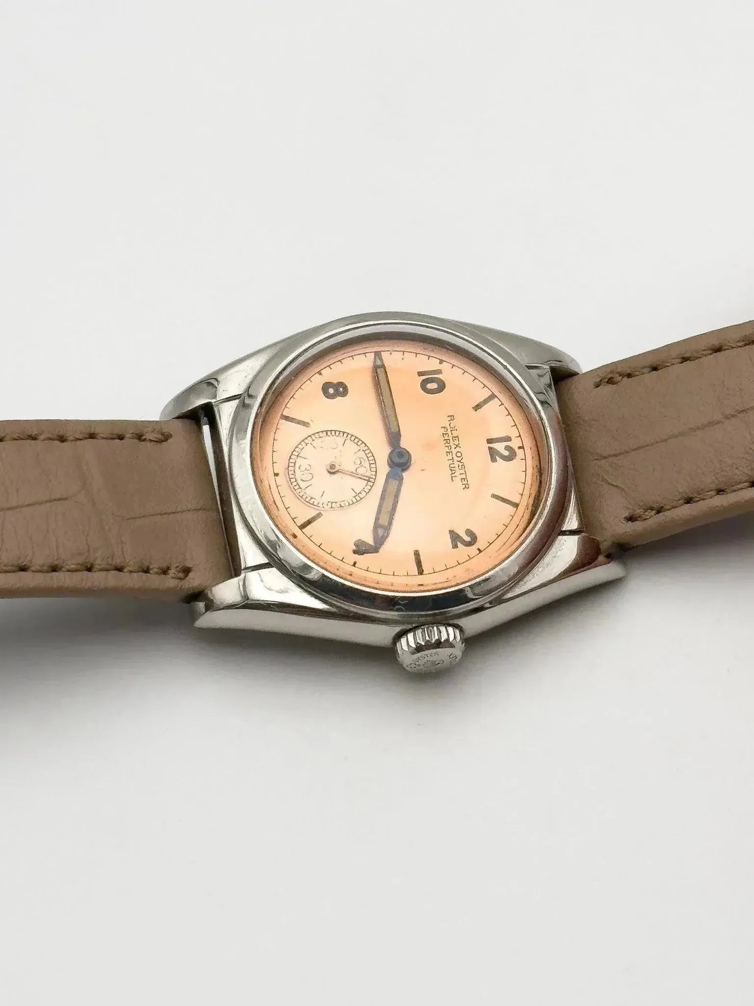 Rolex - Bubble Back 6050 Rare Salmon - 1950 - Atelier Victor - Vintage Shop