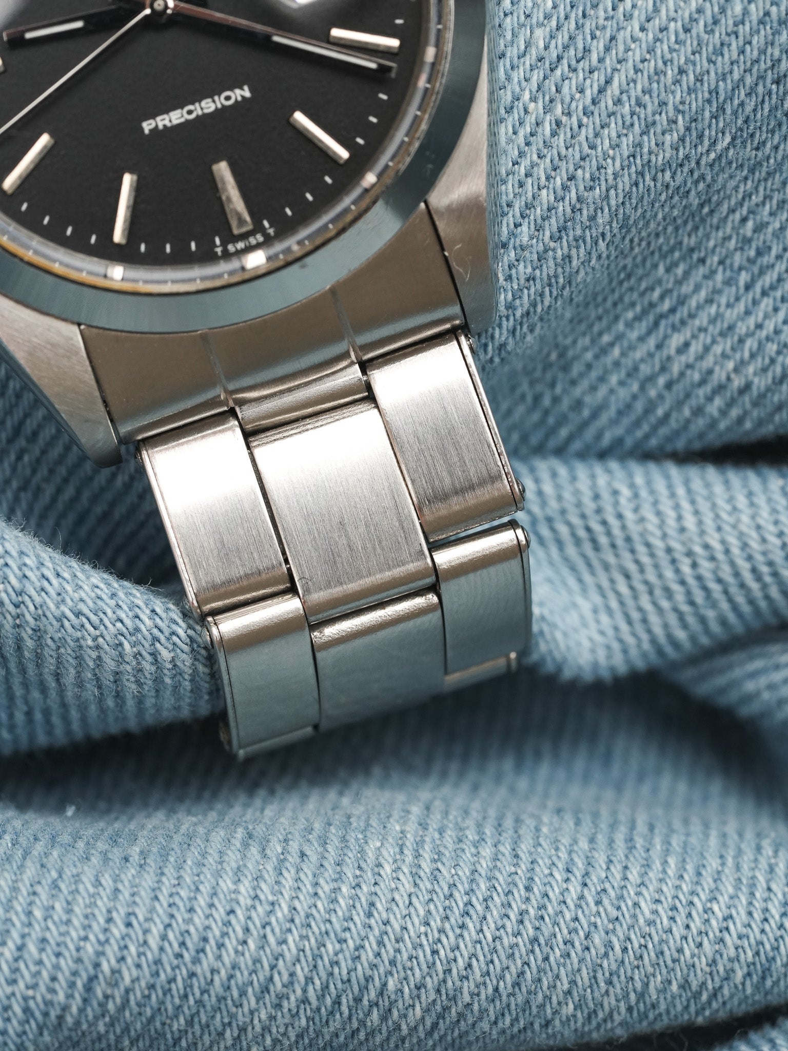 Rolex - Osyterdate 6694 Precision Cadran noir - 1966 - Atelier Victor - Vintage Shop