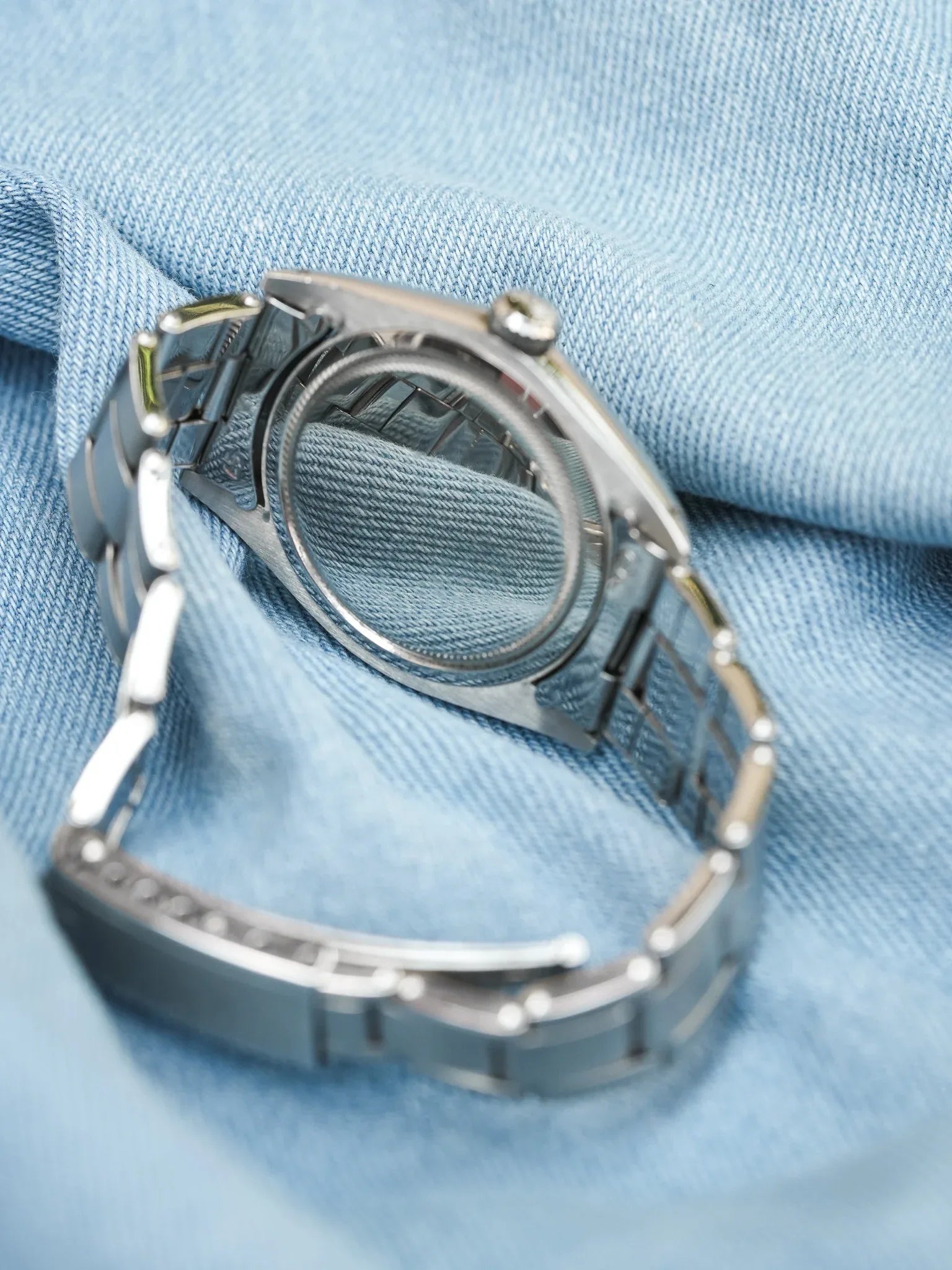 Rolex - Oyster Extra fine 6426 Cadran lin argent - 1971 - Atelier Victor Paris - Vintage Watch Shop Dubai