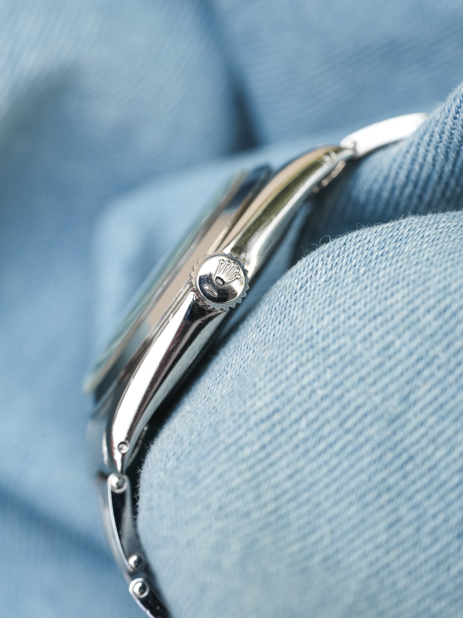 Rolex - Oyster Extra fine 6426 Cadran lin argent - 1971 - Atelier Victor Paris - Vintage Watch Shop Dubai