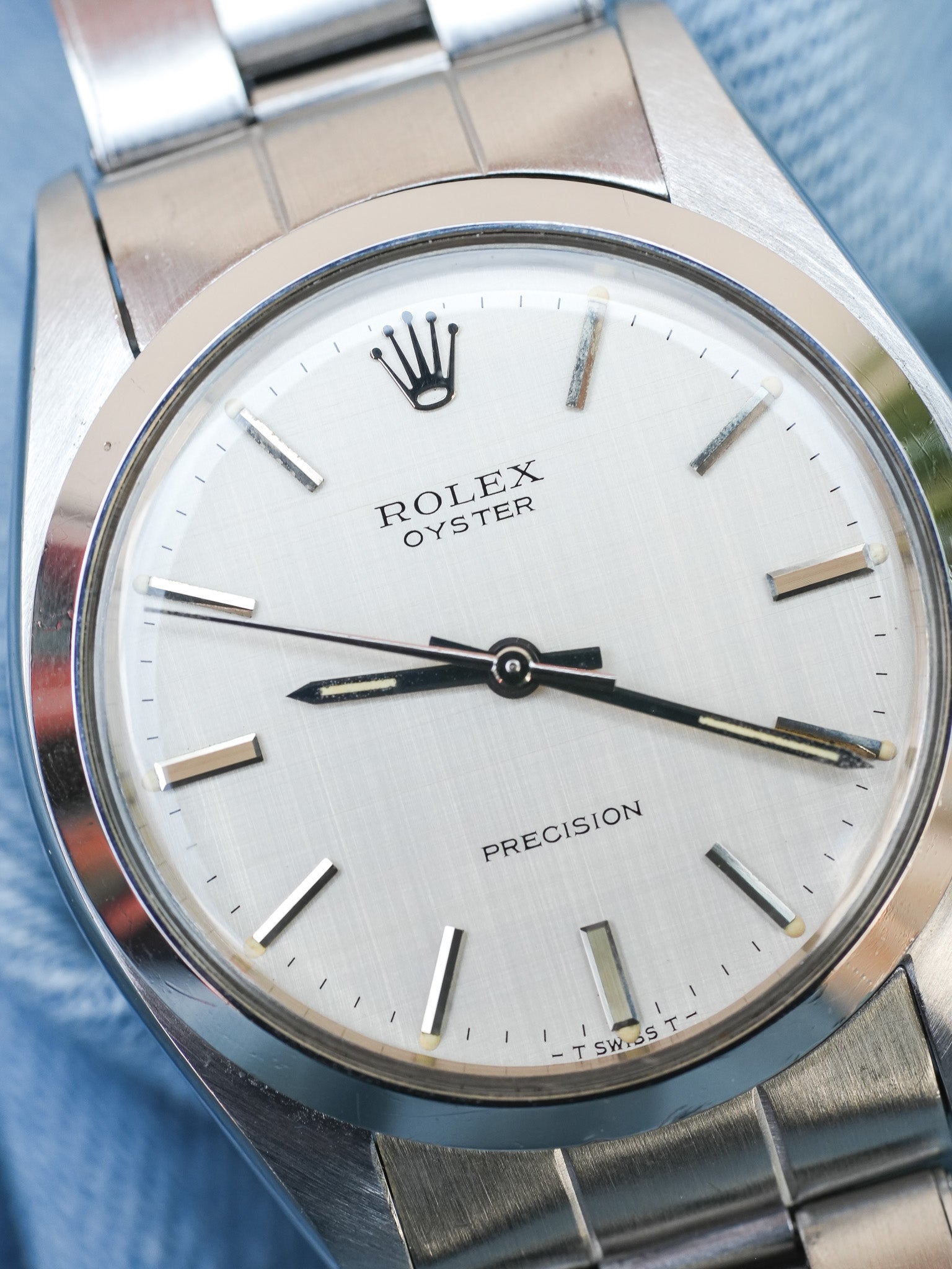 Rolex - Oyster Extra fine 6426 Cadran lin argent - 1971 - Atelier Victor - Vintage Shop