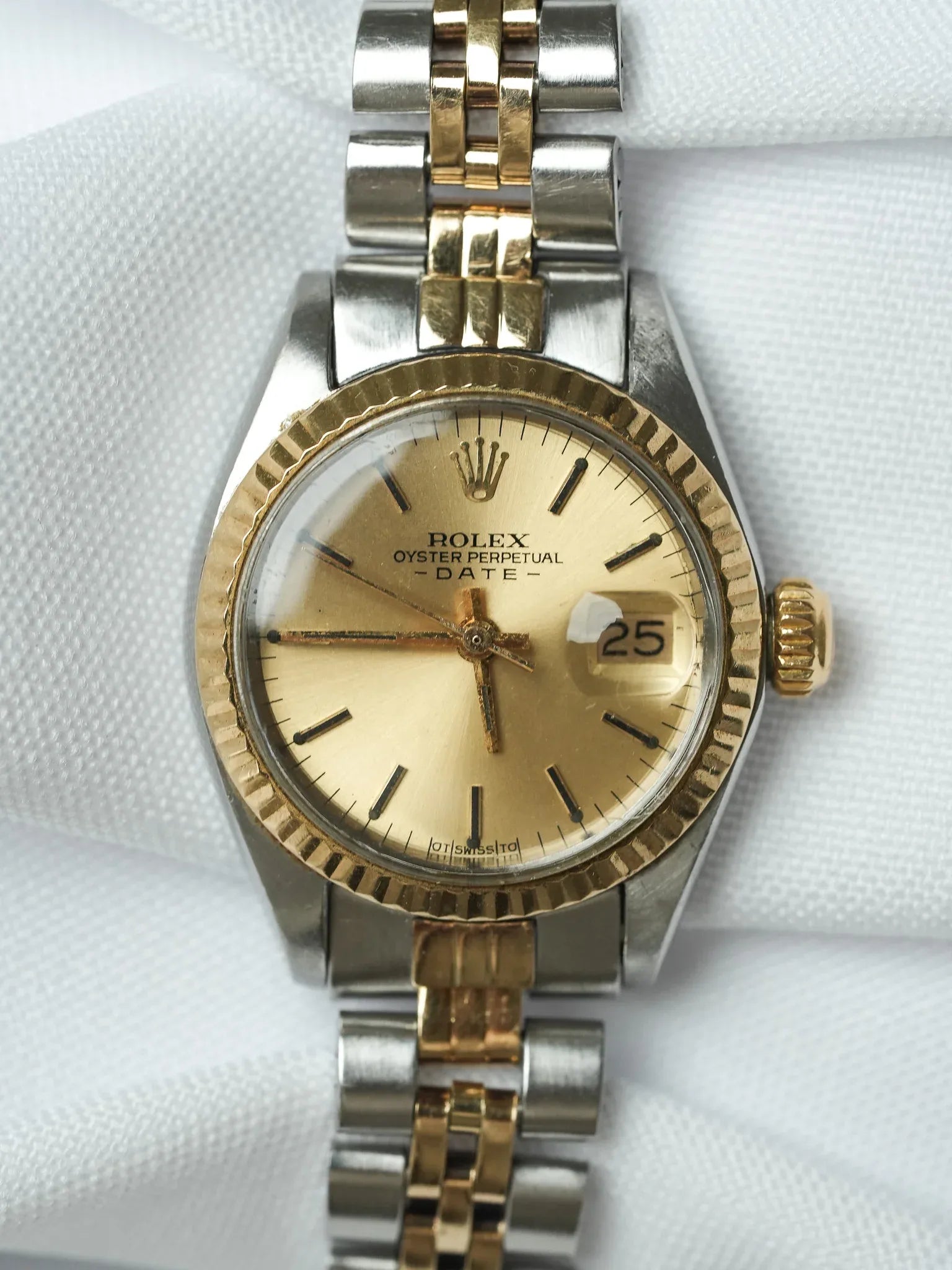 Rolex - Oyster Perpetual 26mm 6917 Or Acier jubilee Cadran or Lunette cannelée - 1973 - Atelier Victor