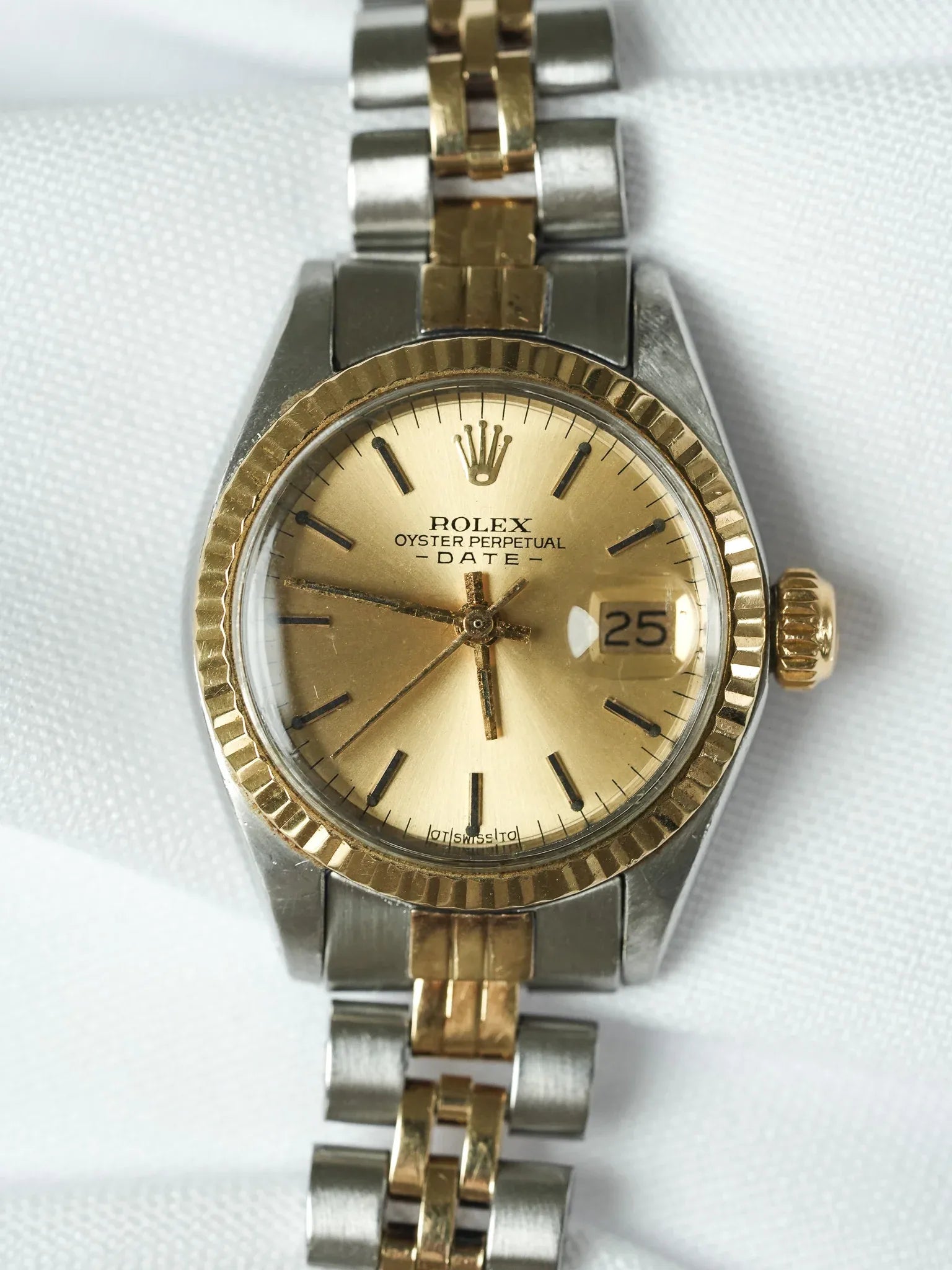 Rolex - Oyster Perpetual 26mm 6917 Or Acier jubilee Cadran or Lunette cannelée - 1973 - Atelier Victor