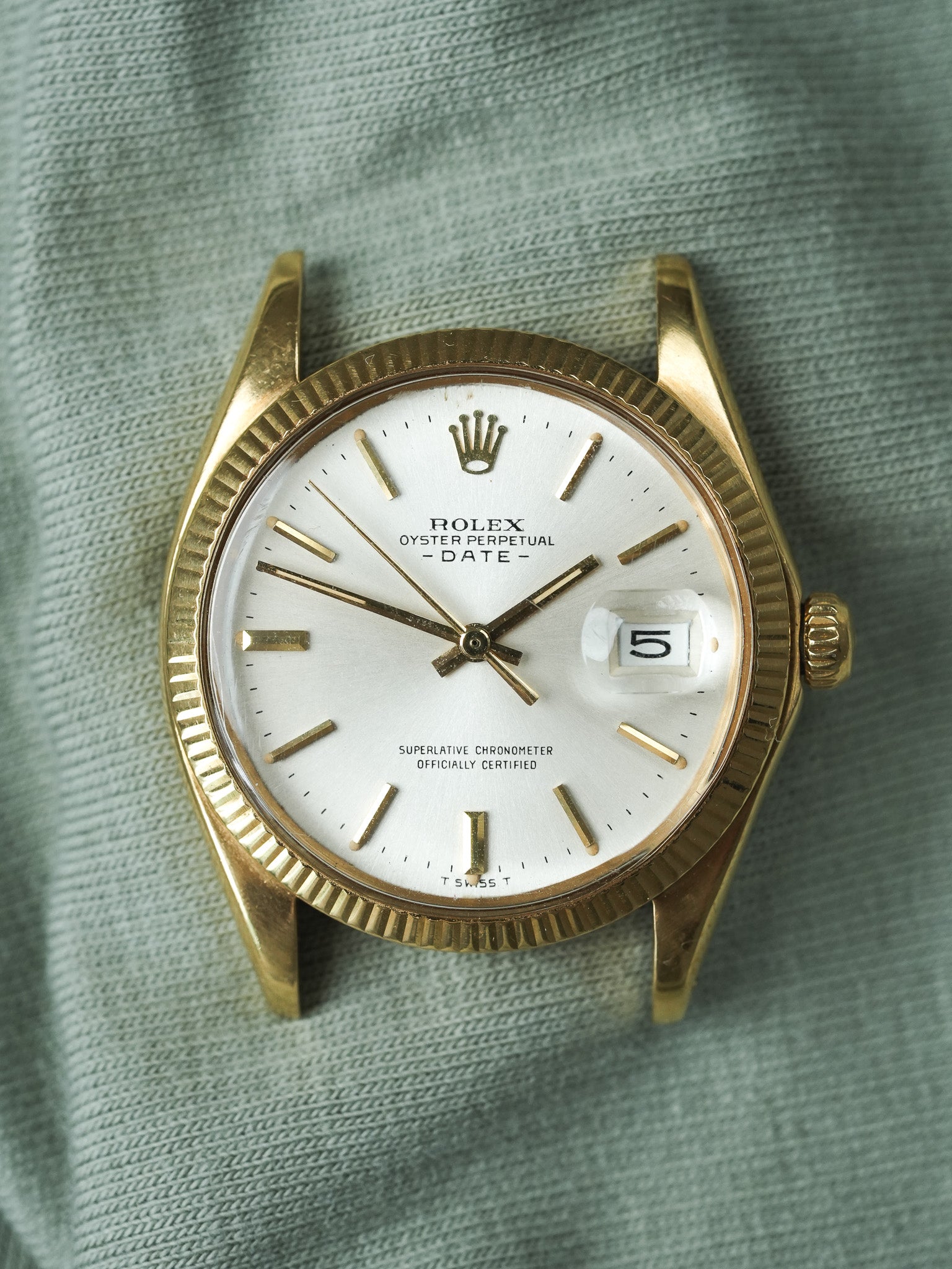 劳力士 - 蚝式恒动日历 COSC 型号 1503 34毫米 18k 黄金香槟色表盘 - 1969