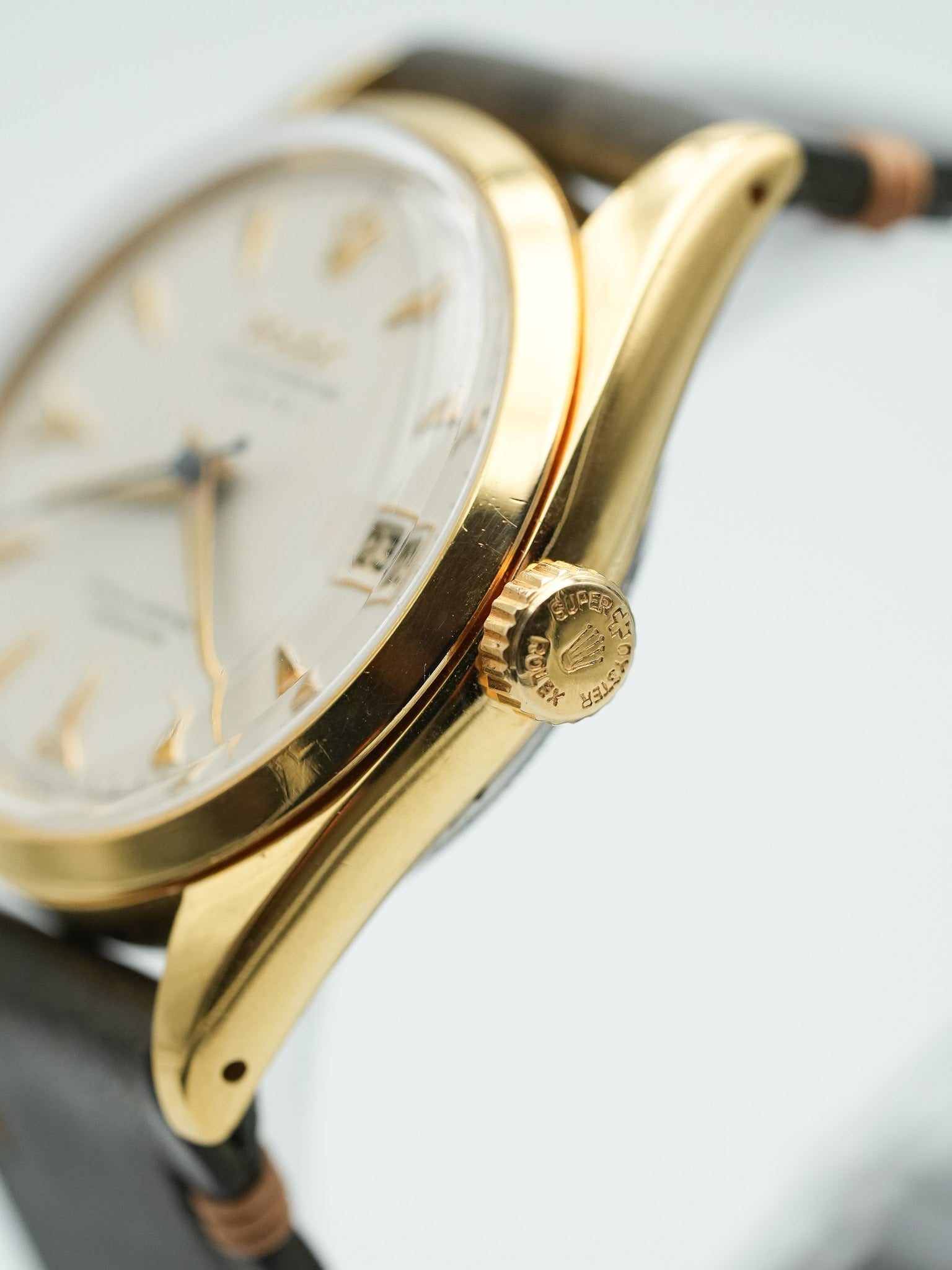 Rolex - Oyster Perpetual Date Plaqué or 6530 COSC - 1954 - Atelier Victor Paris - Vintage Watch Shop Dubai
