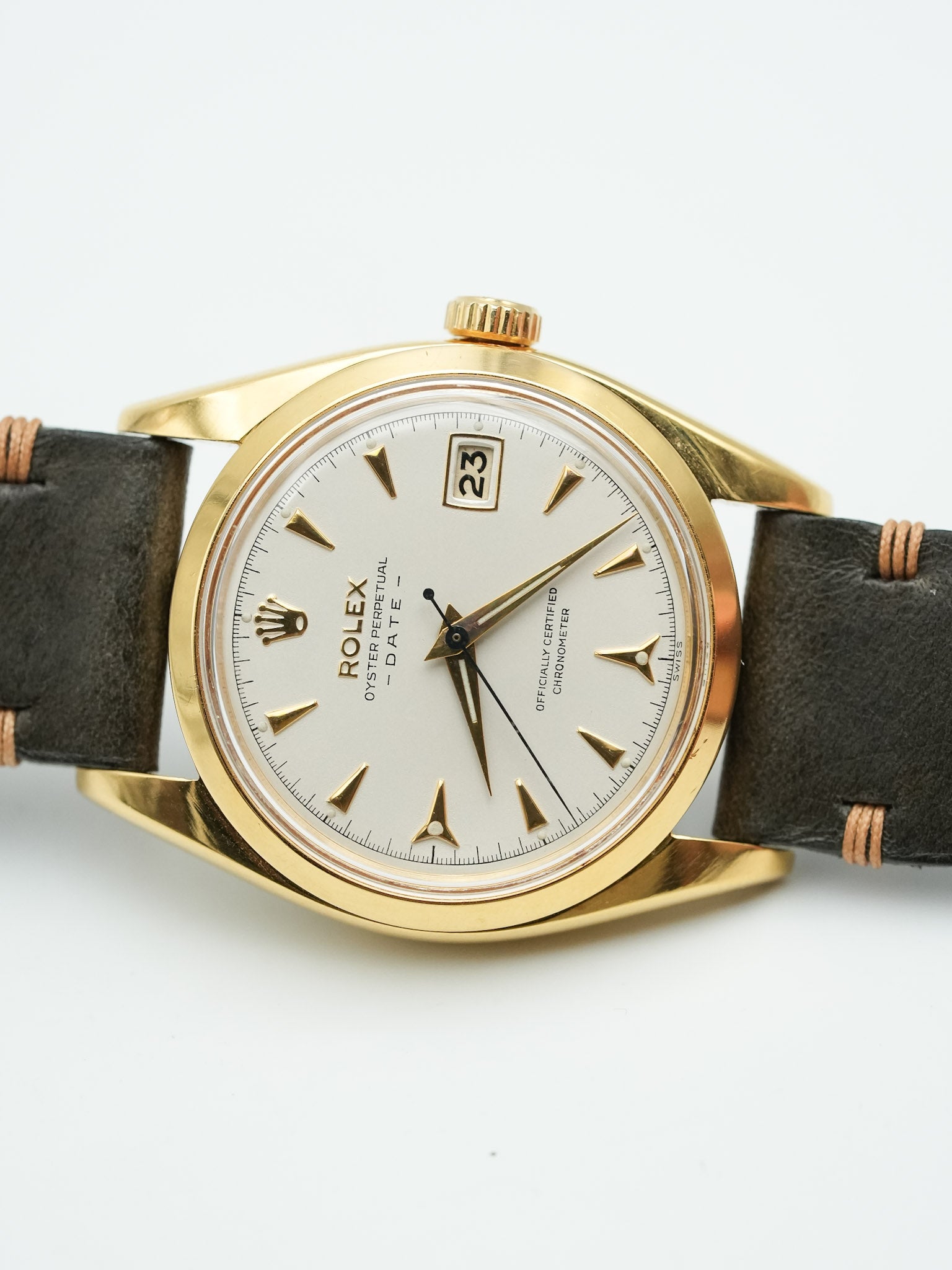 Rolex - Oyster Perpetual Date Plaqué or 6530 COSC - 1954 - Atelier Victor Paris - Vintage Watch Shop Dubai