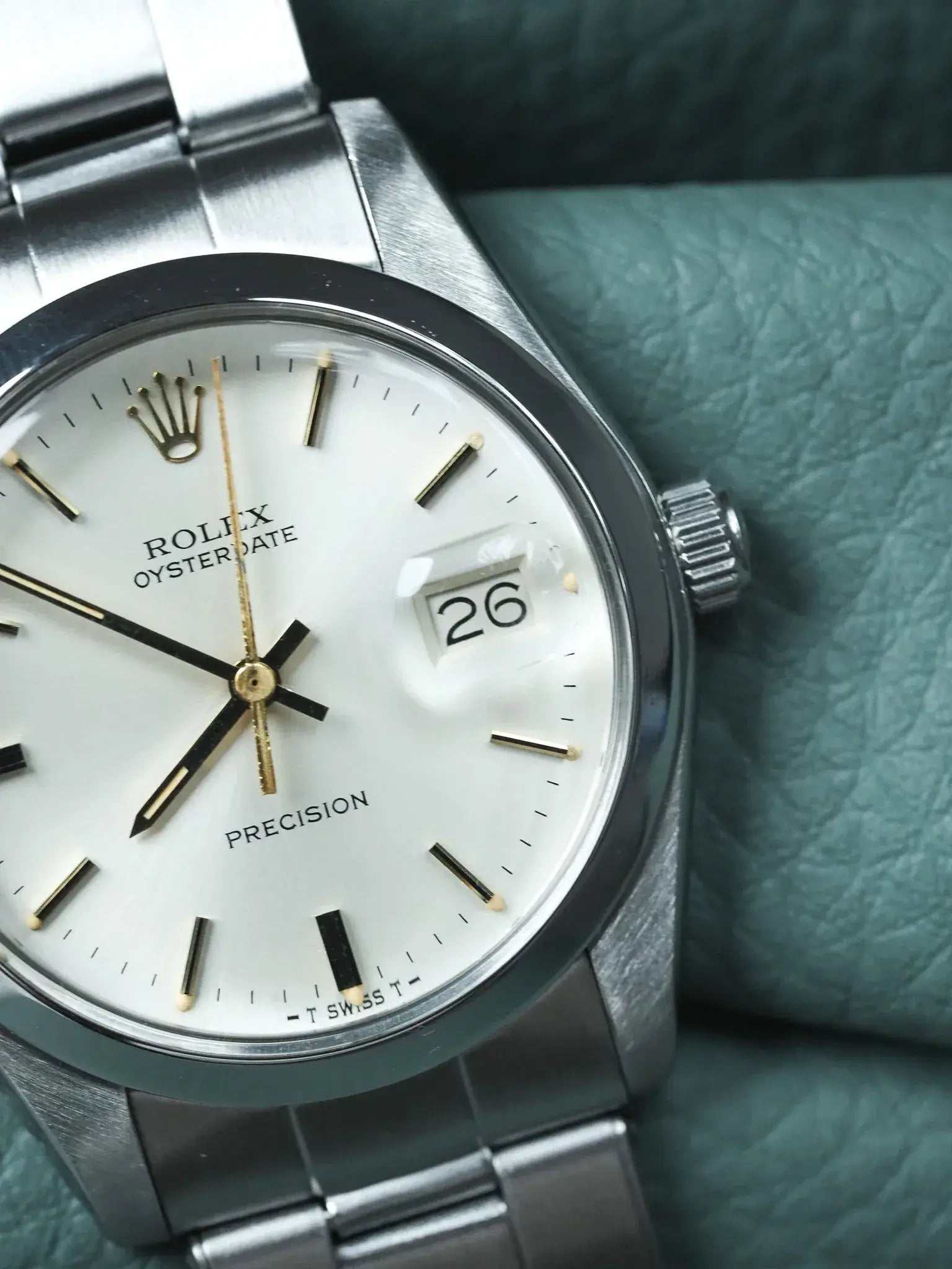 Rolex - Oysterdate 6694 Precision Cadran Champagne Aiguilles Or - 1977