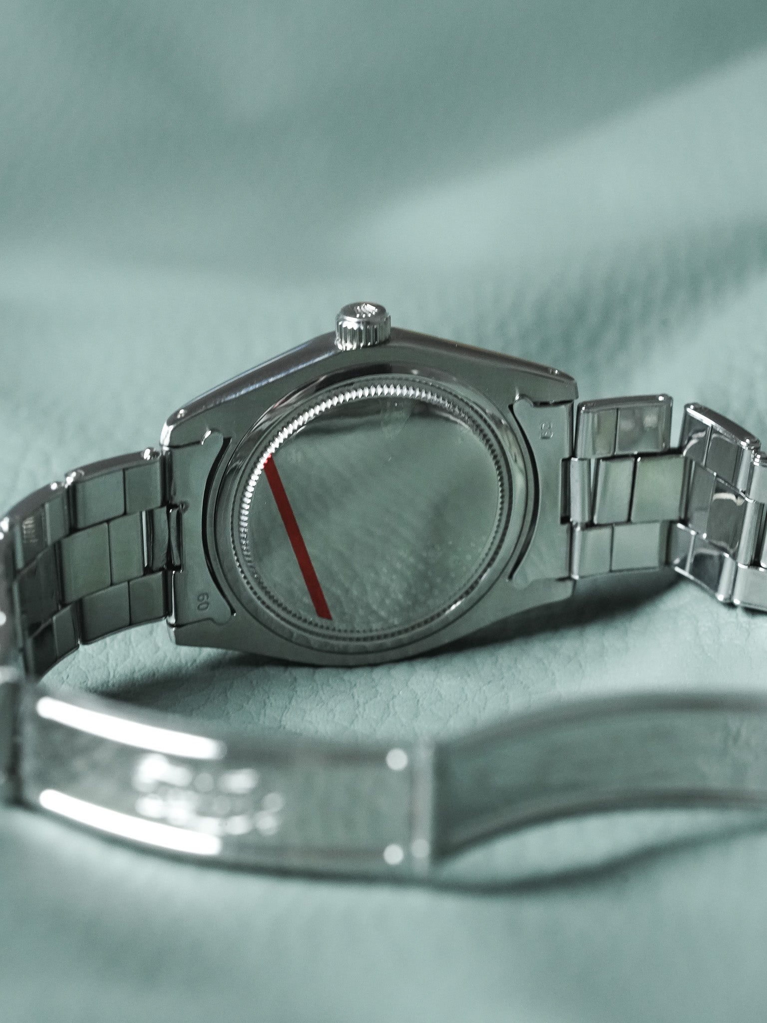 Rolex - Oysterdate 6694 Precision Циферблат Шампань Стрелки Золото - 1977