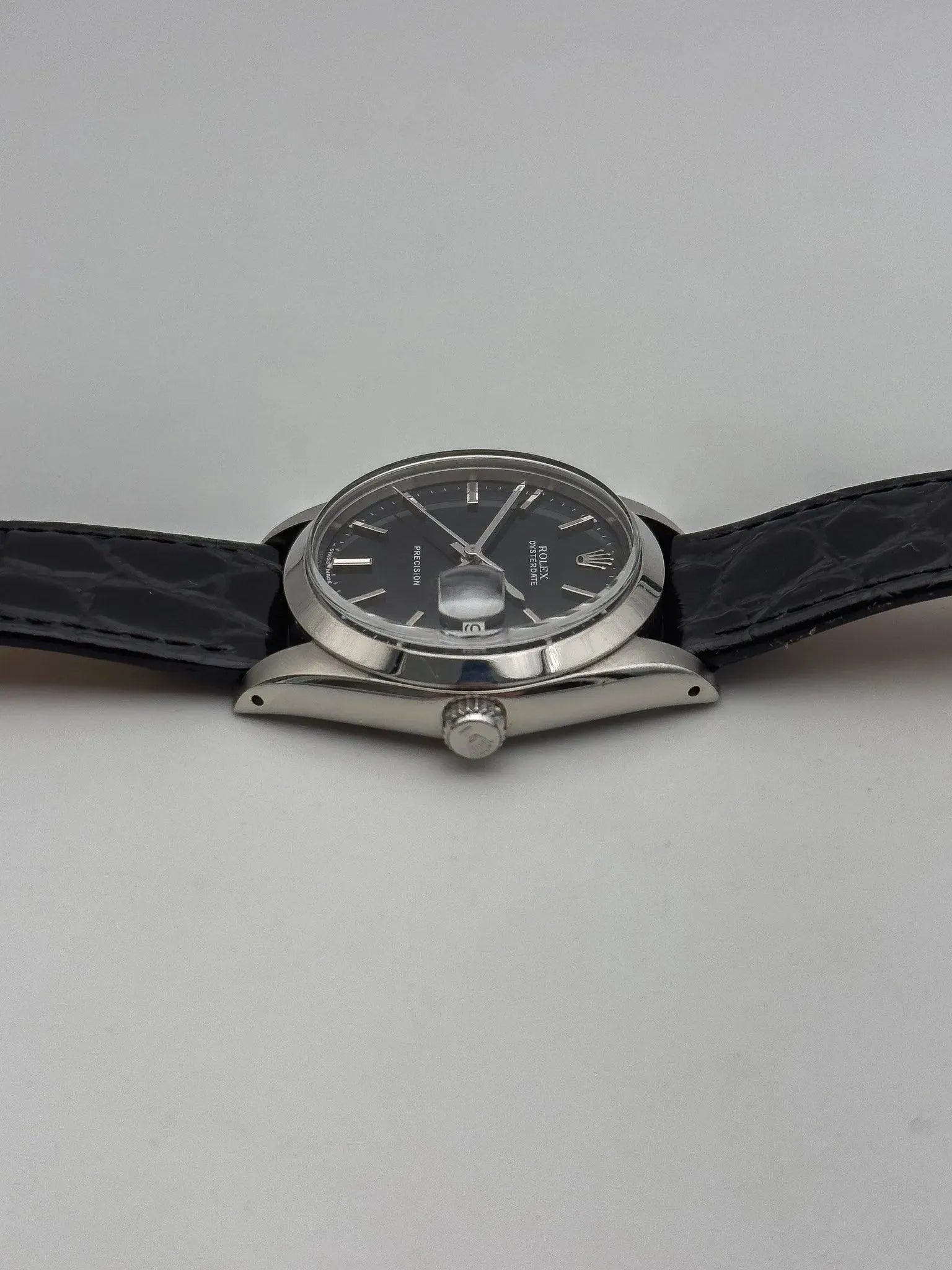 Rolex - Oysterdate Precision 6694 - 1963 - Atelier Victor Paris - Vintage Watch Shop Dubai
