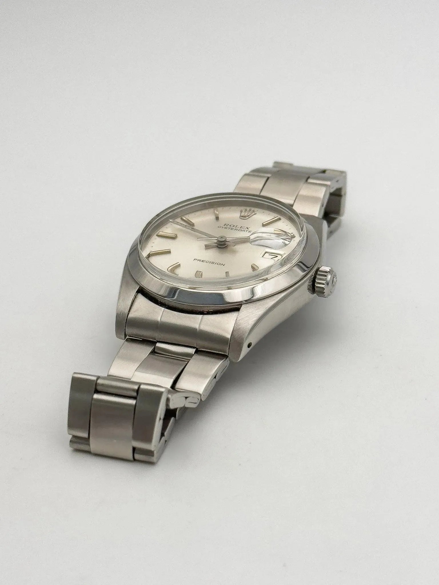 Rolex - Oysterdate Precision 6694 - 1982 - Atelier Victor Paris - Vintage Watch Shop Dubai