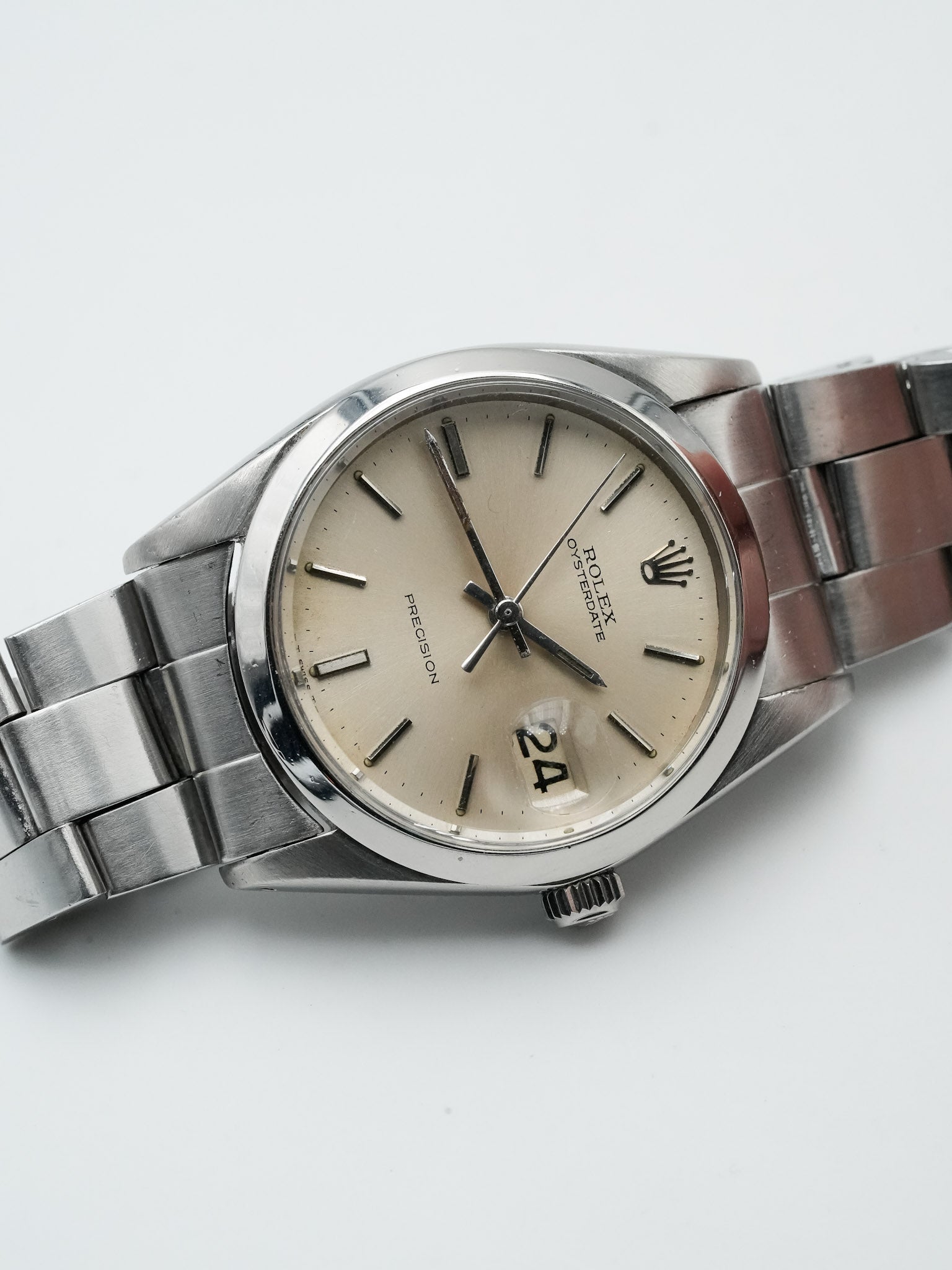 Rolex - Oysterdate Precision 6694 Cadran Ecaille - 1965 - Atelier Victor Paris - Vintage Watch Shop Dubai