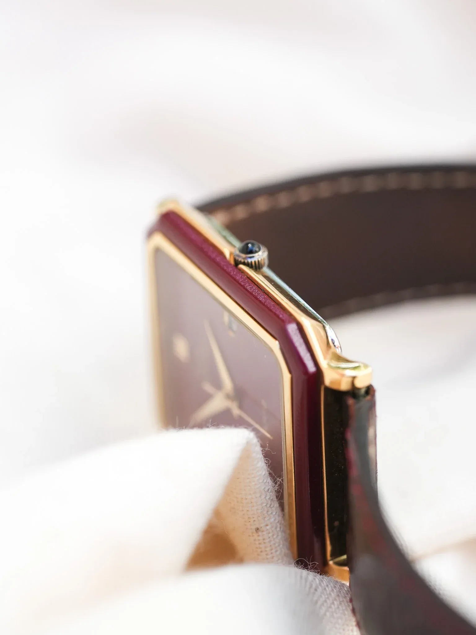 Rolls International - Tank Plaqué or laque rouge - 1980s - Atelier Victor