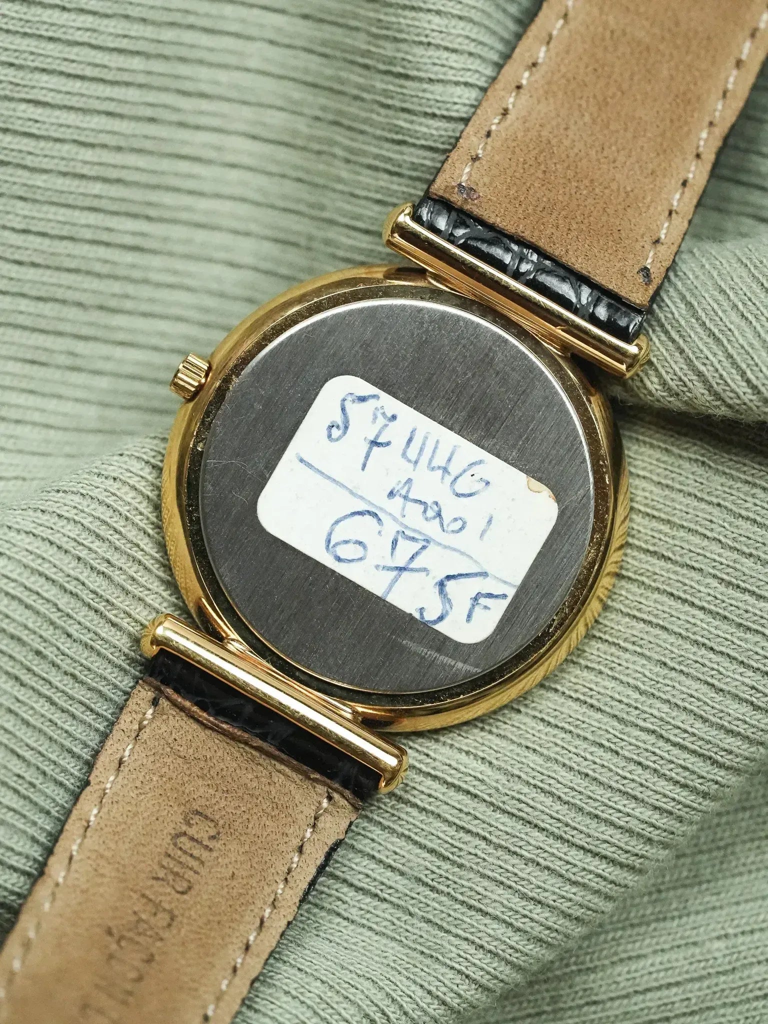 Rulcy - Disco volante laqué noir Plaqué or Cornes centrales - 1990s - Atelier Victor